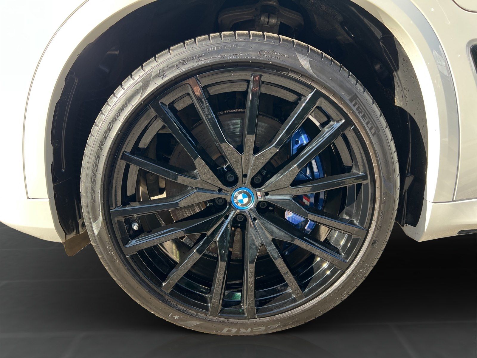 BMW X5 xDrive45e M Sport 22" B&W TV Night-V Aktivlen
