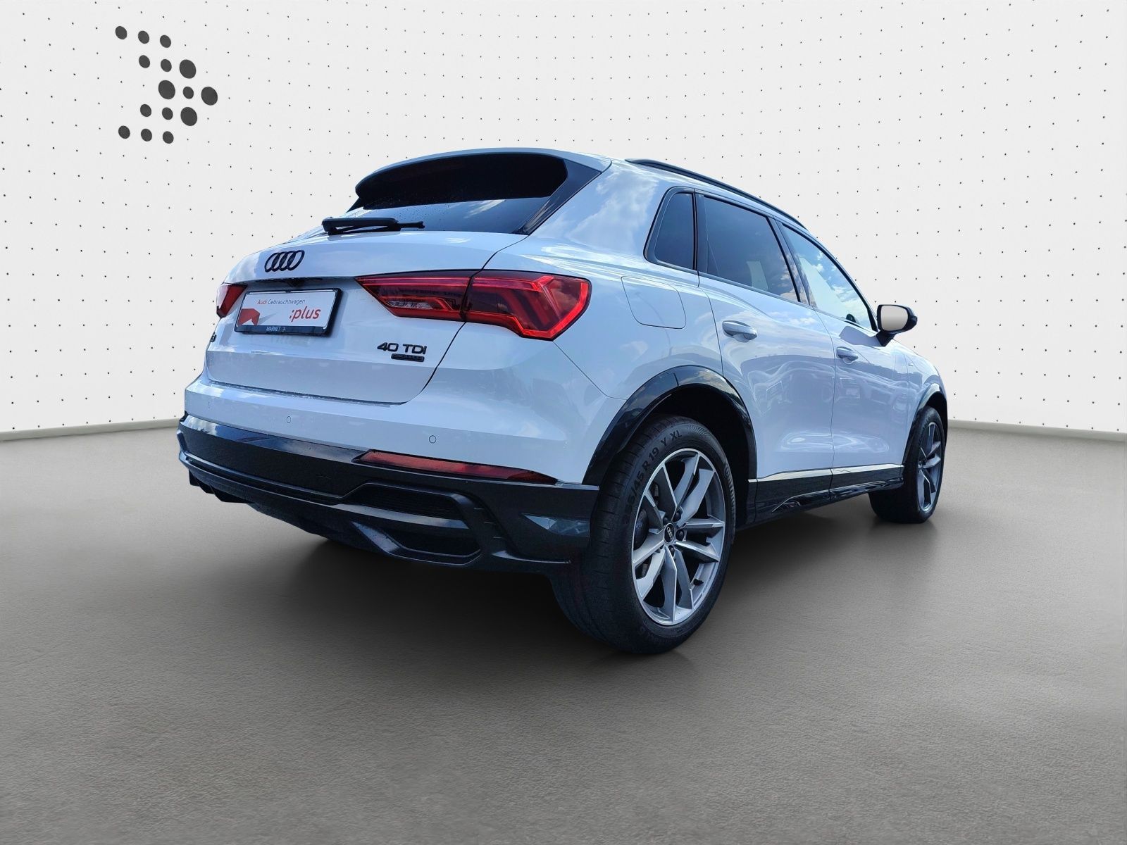 Audi Q3 40 TDI quattro S line - Samsaru's Car Outlet