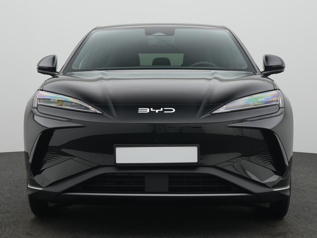 BYD Sealion 7