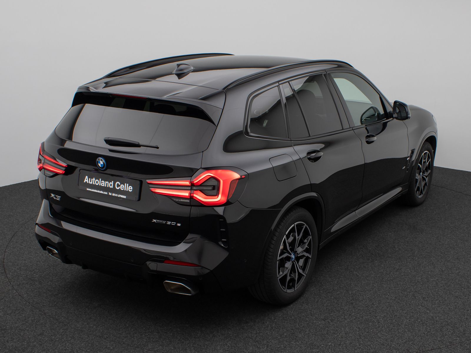 BMW X3 xD30e M Sport - Samsaru's Car Outlet