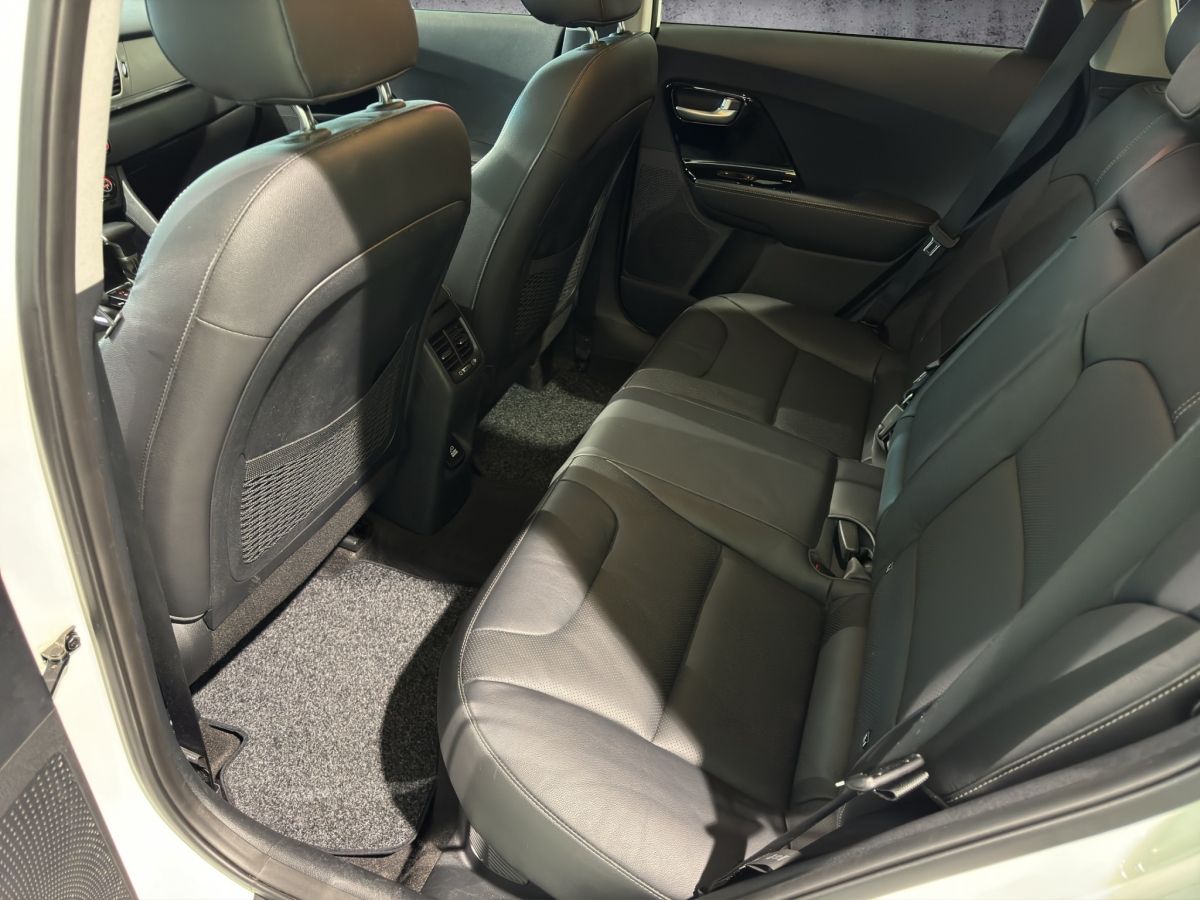 Kia Niro 1.6 Hybrid - Samsaru's Car Outlet