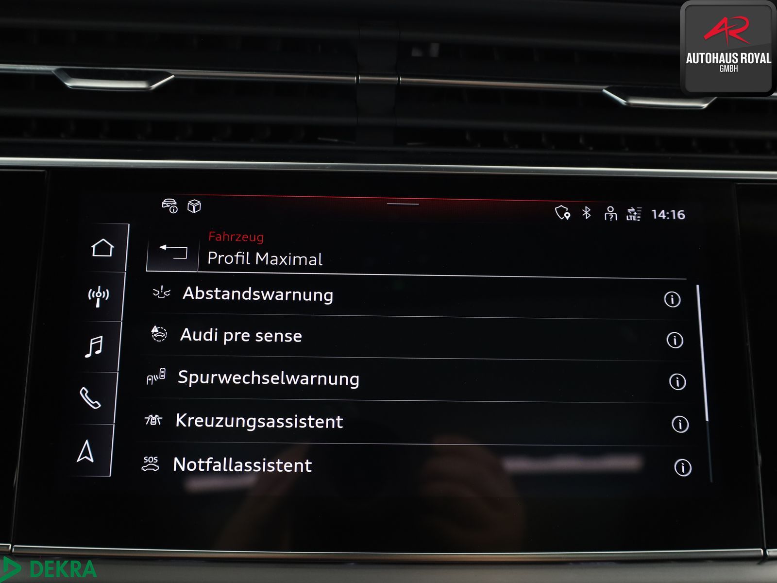 Audi Q8 55 TFSI qu 3x S Line MASSAGE,S-SITZE,B+O,AHK
