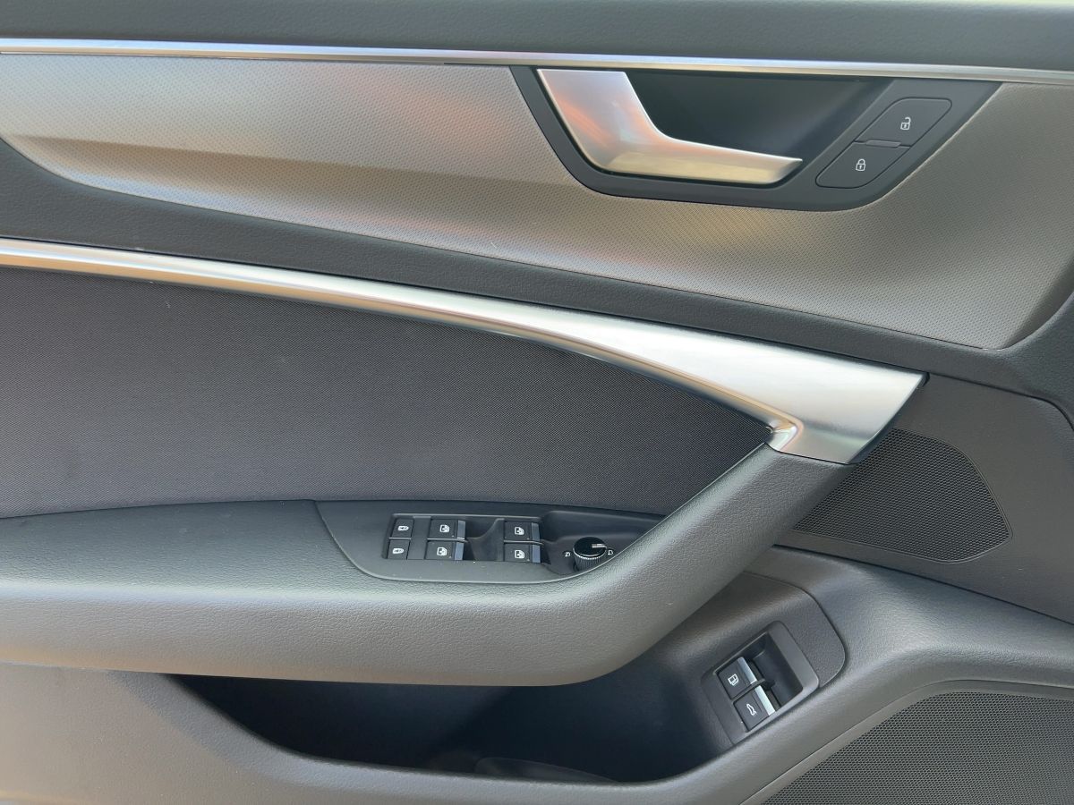 Audi A6 Avant 50 TFSI e quattro S tronic - Samsaru's Car Outlet
