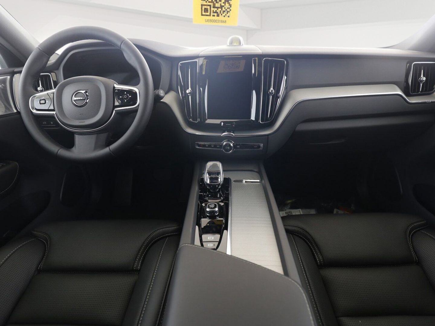 Volvo XC60 T6 Plus Black Edition Plug-In Hybrid AWD - Samsaru's Car Outlet