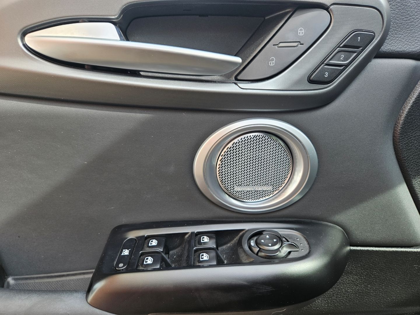 Alfa Romeo Tonale 1.3T PHEV Edizione Speciale - Leder - Sou