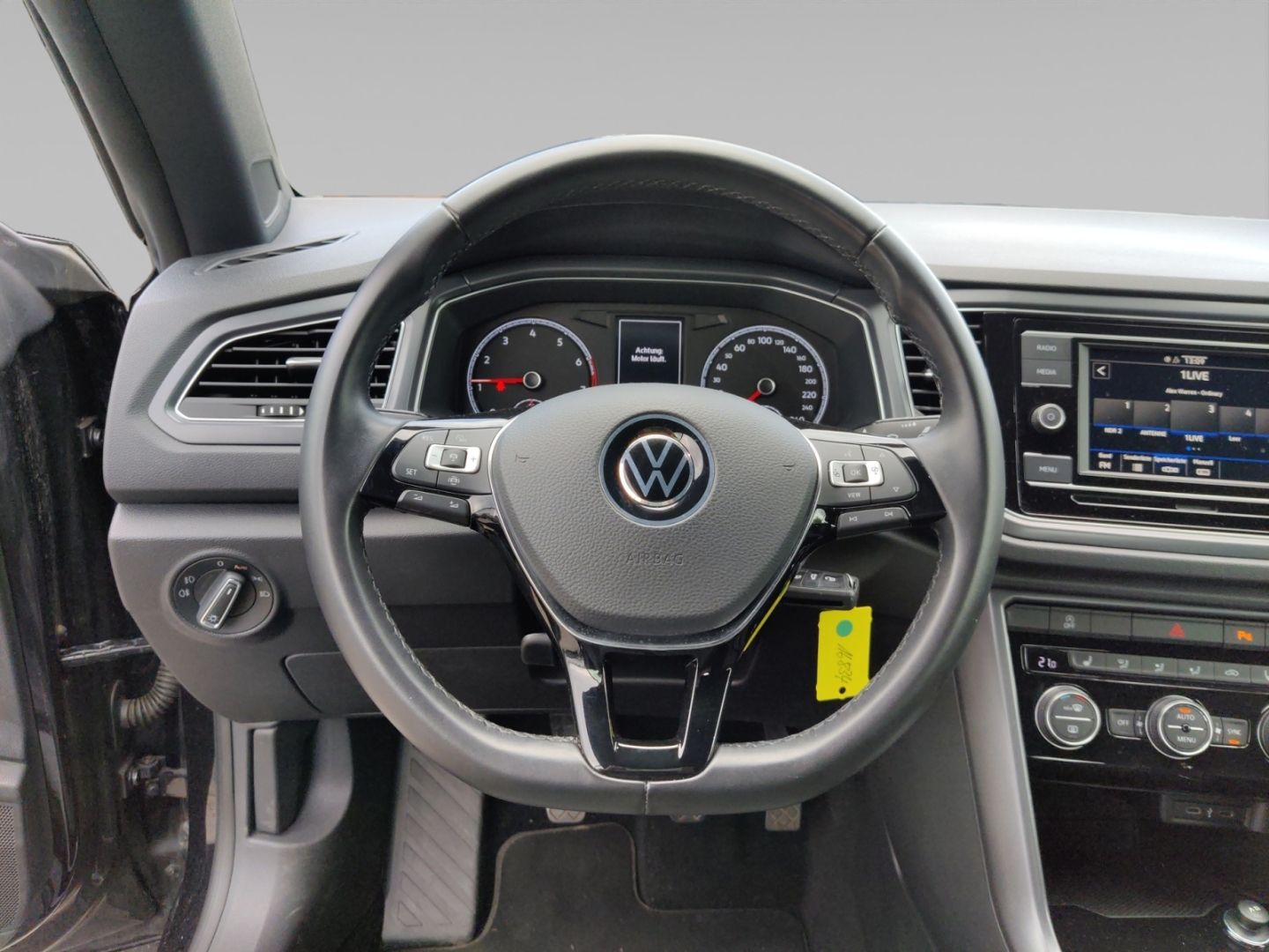Volkswagen T-Roc Cabriolet 1.0 TSI Style - Samsaru's Car Outlet