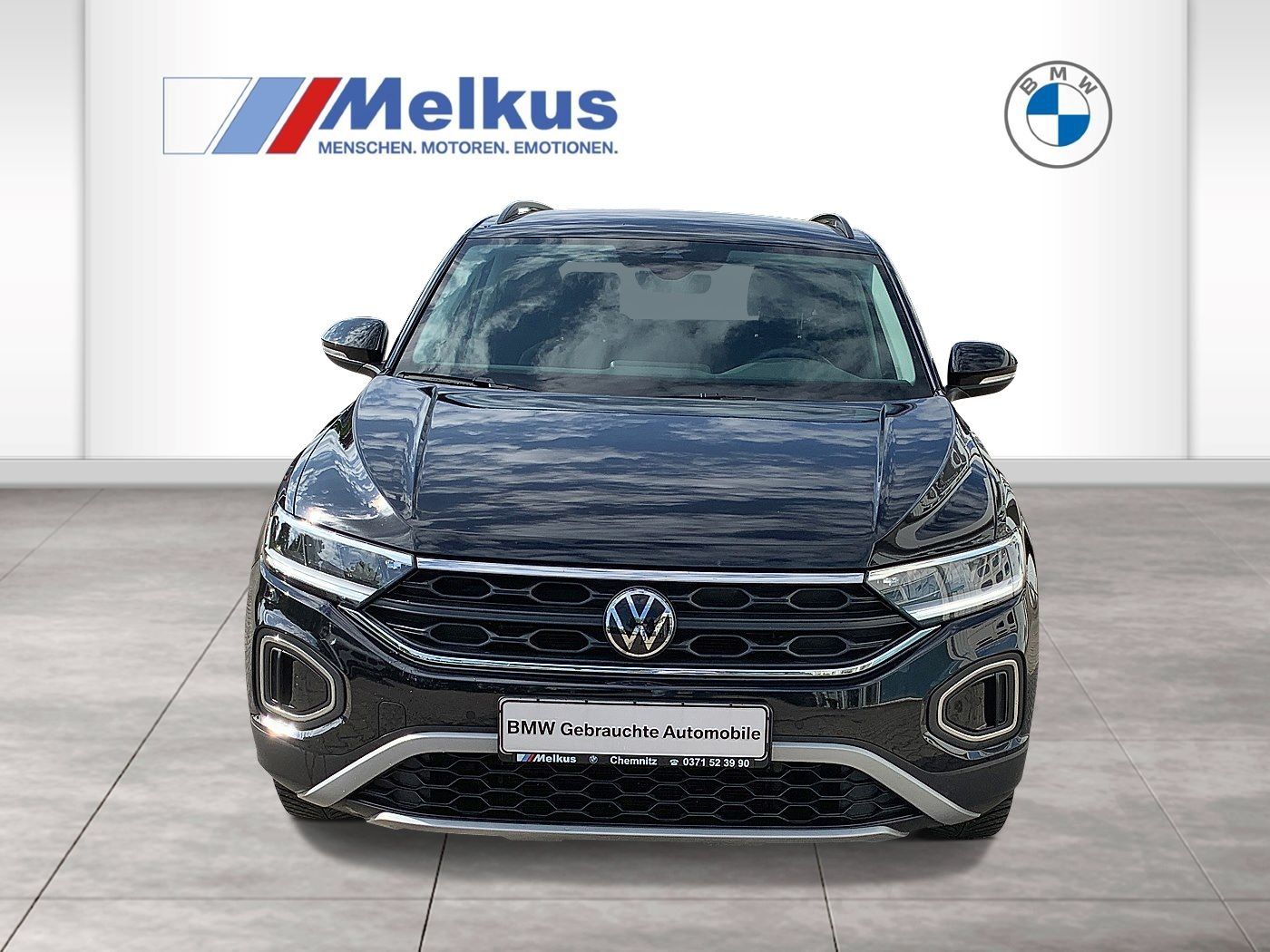 Volkswagen T-Roc Move - Samsaru's Car Outlet