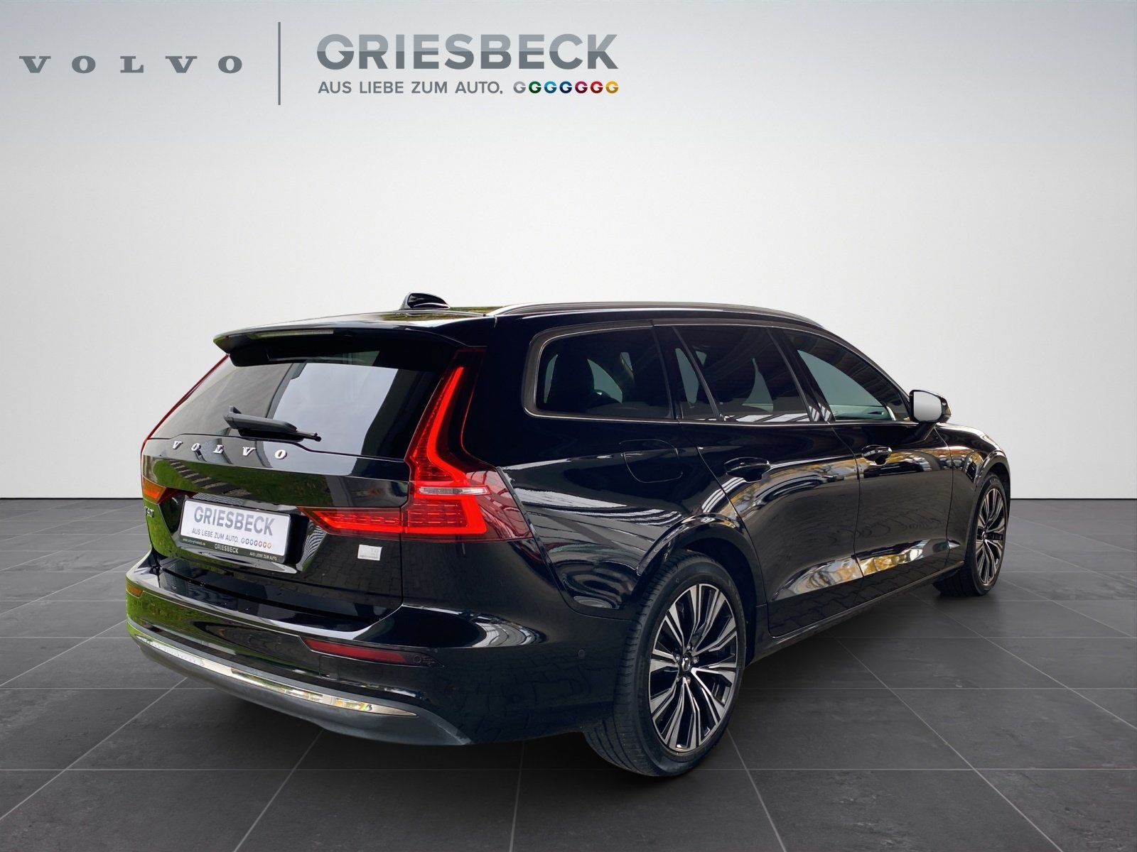 Volvo V60 T8 Plus Bright AHK*SHZ vo+hi*AWD*StHzg*
