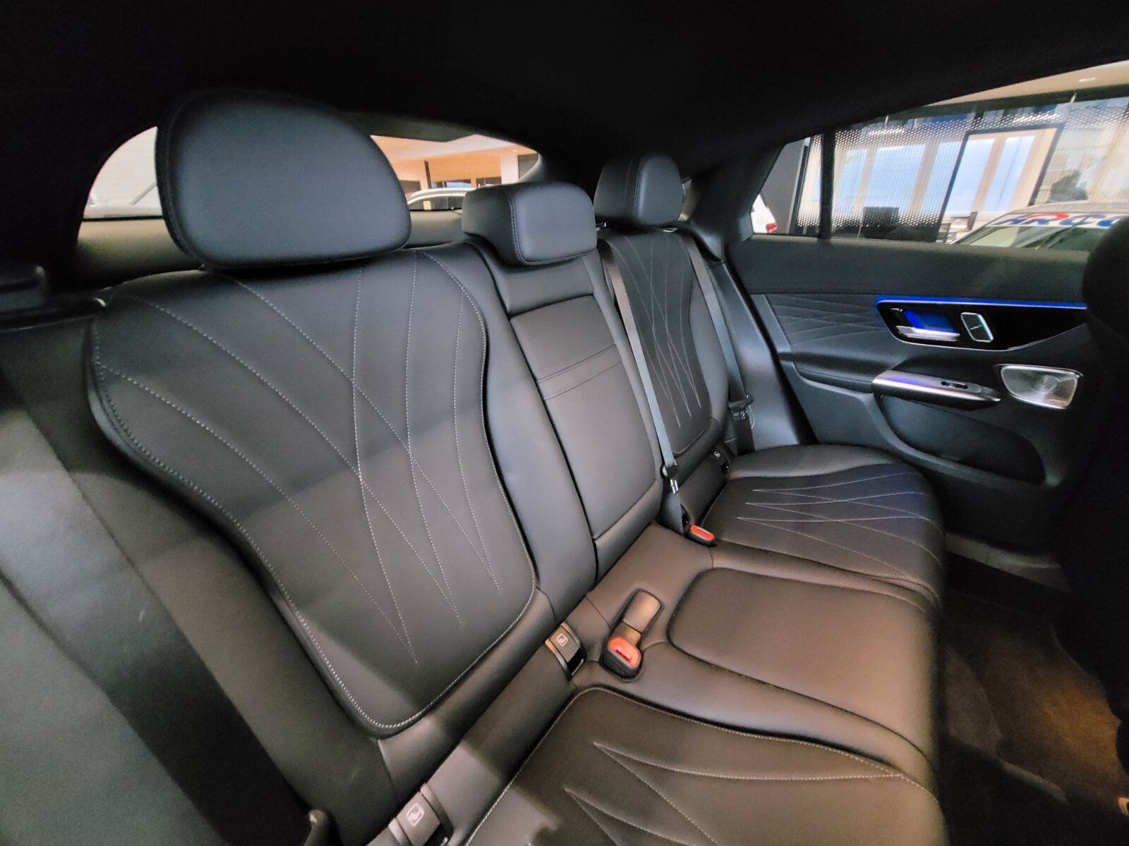 Mercedes-Benz GLC 300 e 4M Coupé AMG LINE - Samsaru's Car Outlet