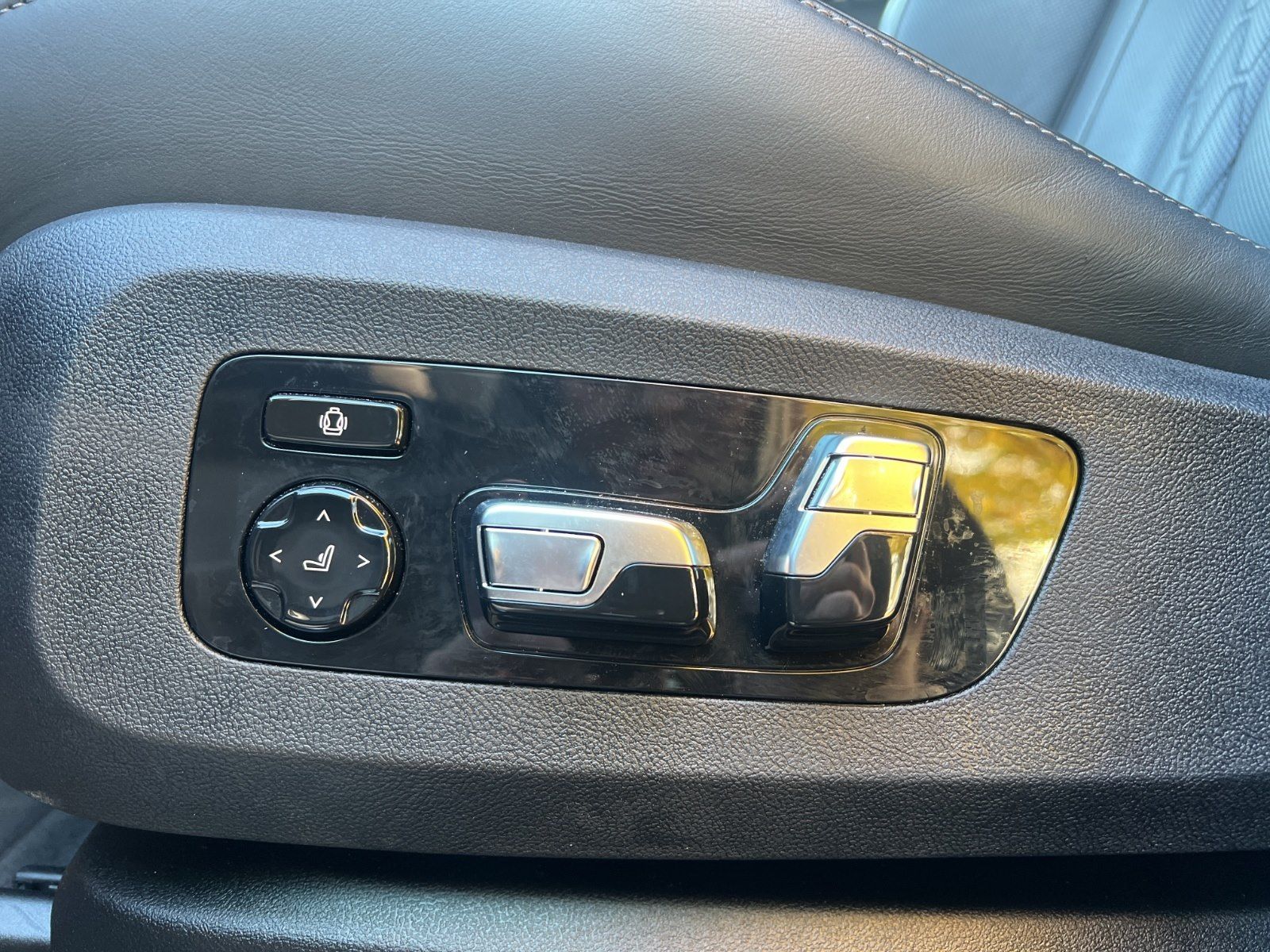 BMW X6 xDrive40d M Sport Gestiksteuerung HK HiFi