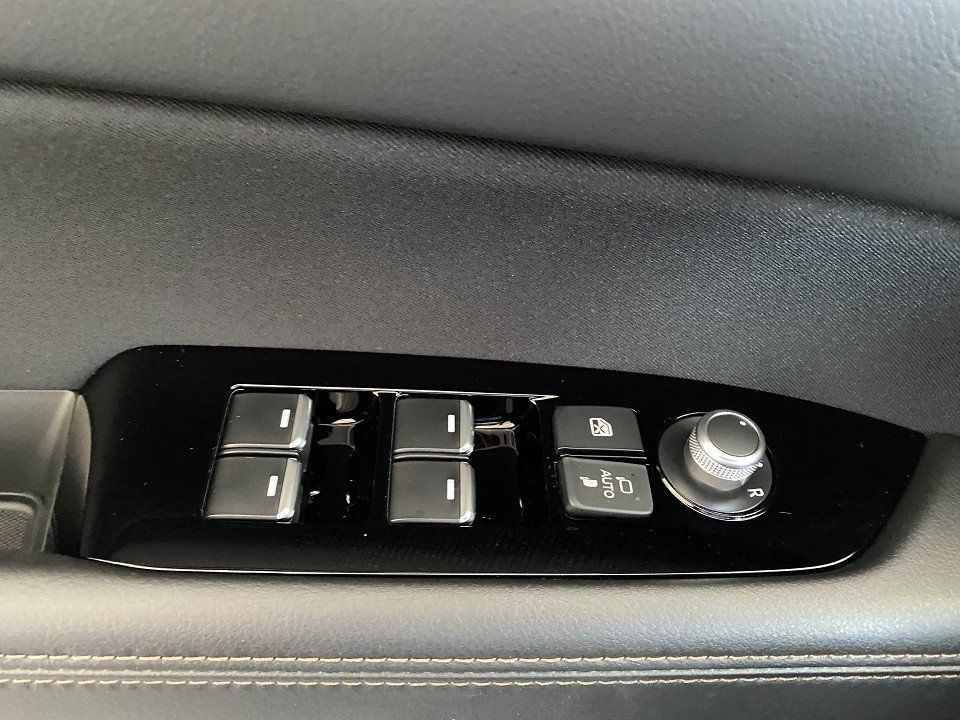 Mazda CX-5 2.2 Exclusive AUTOMATIK ALLRAD 360°, Matrix