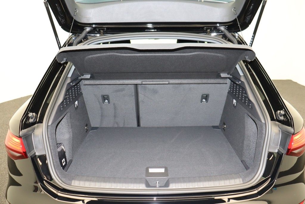 Audi A3 Sportback 30 TDI - Samsaru's Car Outlet