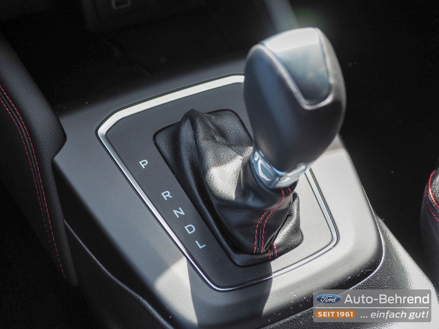 Ford Focus ST-Line X Automatik Navi Kamera
