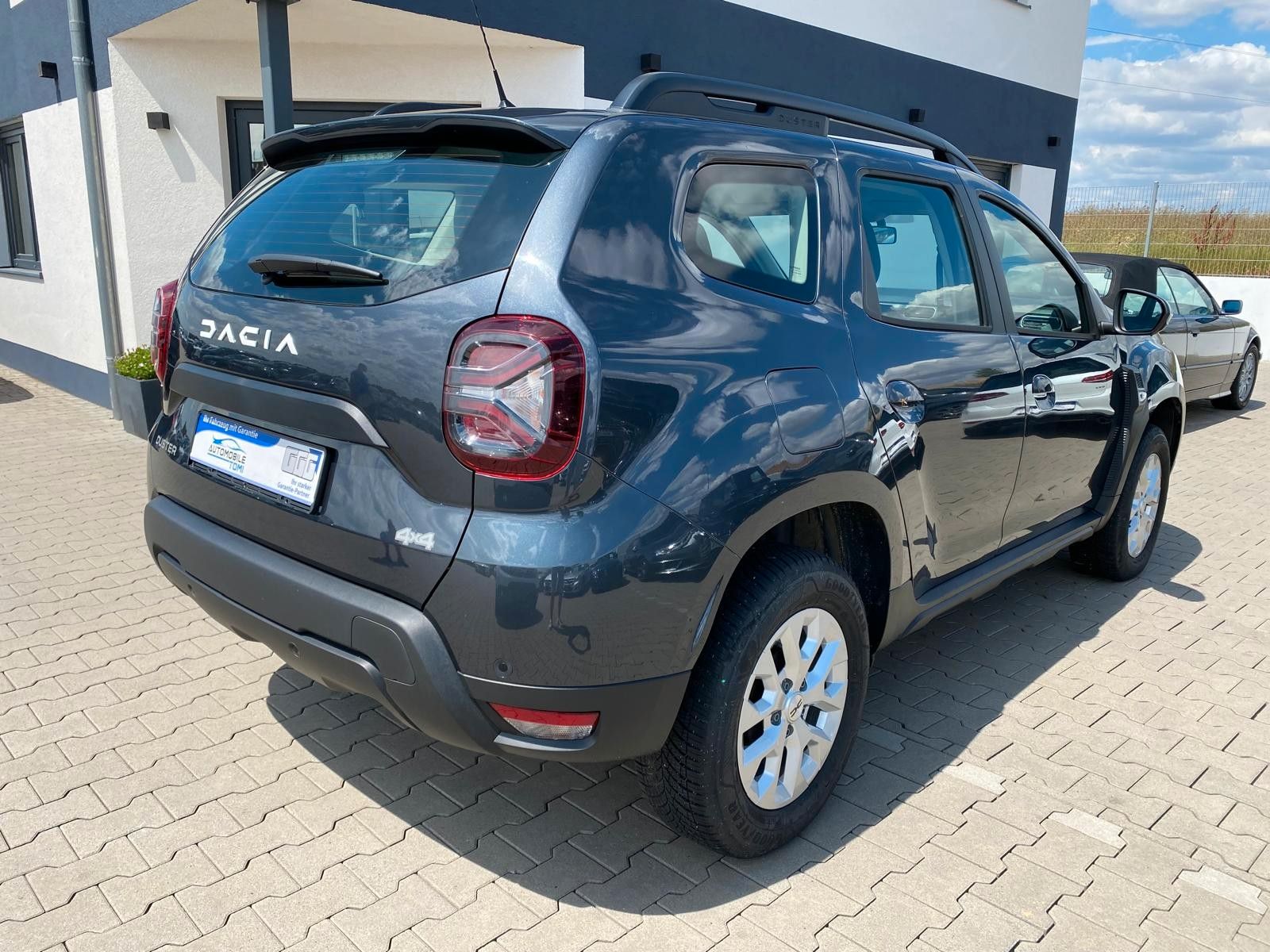 Dacia Duster II Expression 4WD - Samsaru's Car Outlet