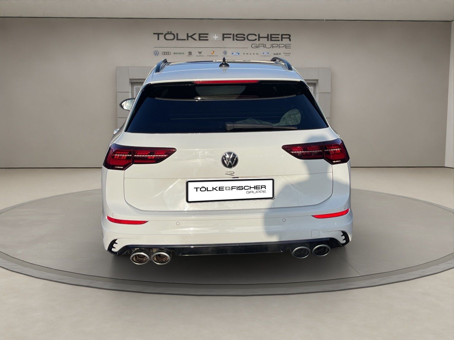 Volkswagen Golf VIII Variant 2.0 TSI R 4Motion DCC IQLight