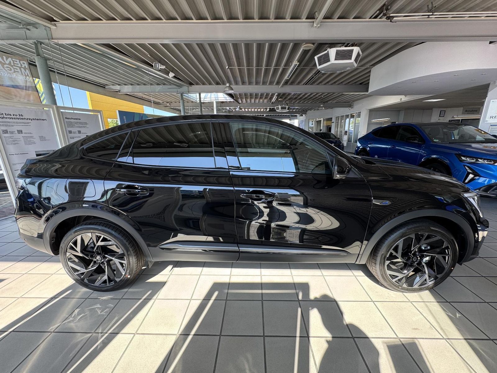Renault Arkana ESPRIT ALPINE Full Hybrid - Samsaru's Car Outlet