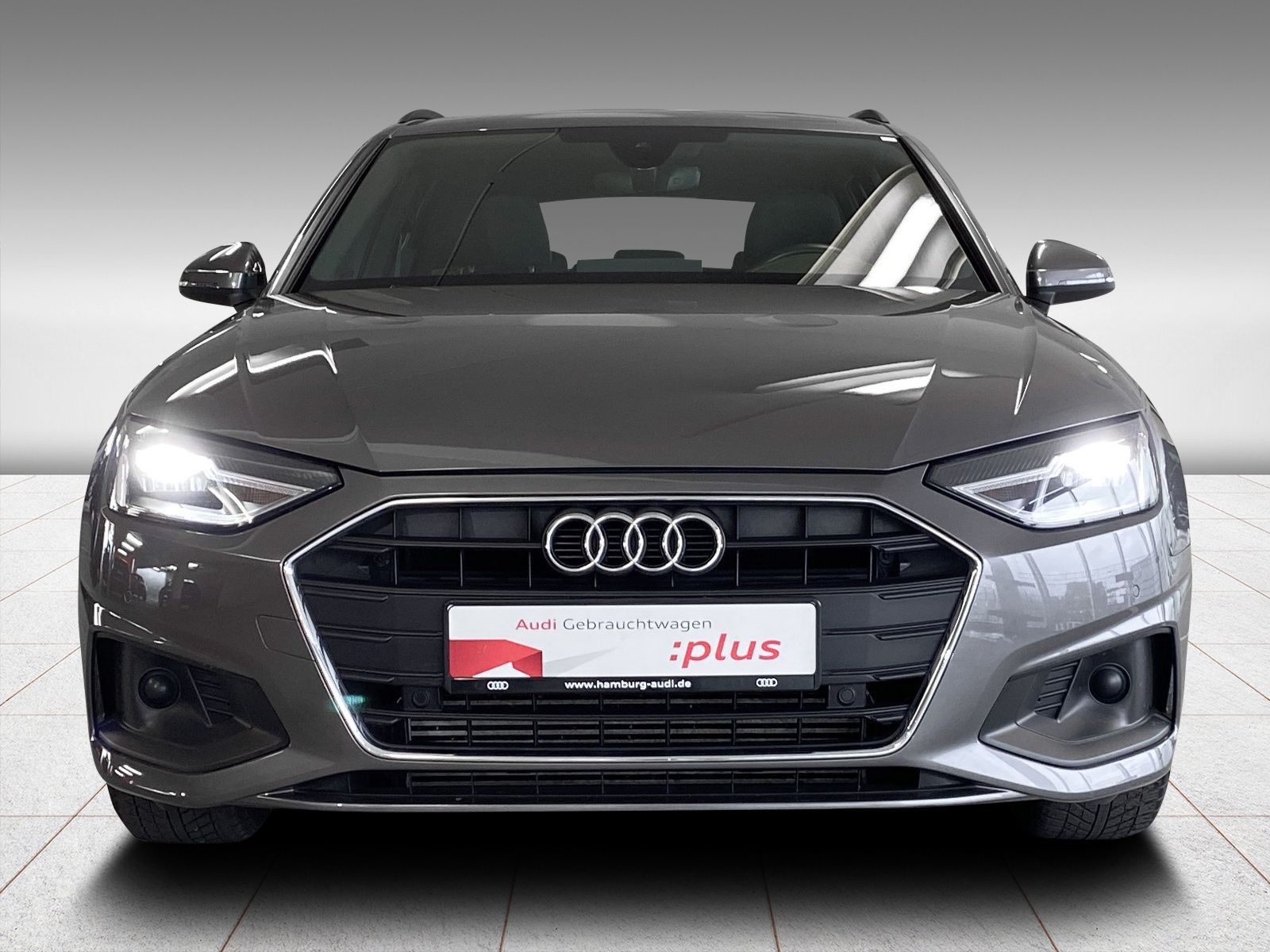 Audi A4 Avant 35 TFSI S tronic - Samsaru's Car Outlet