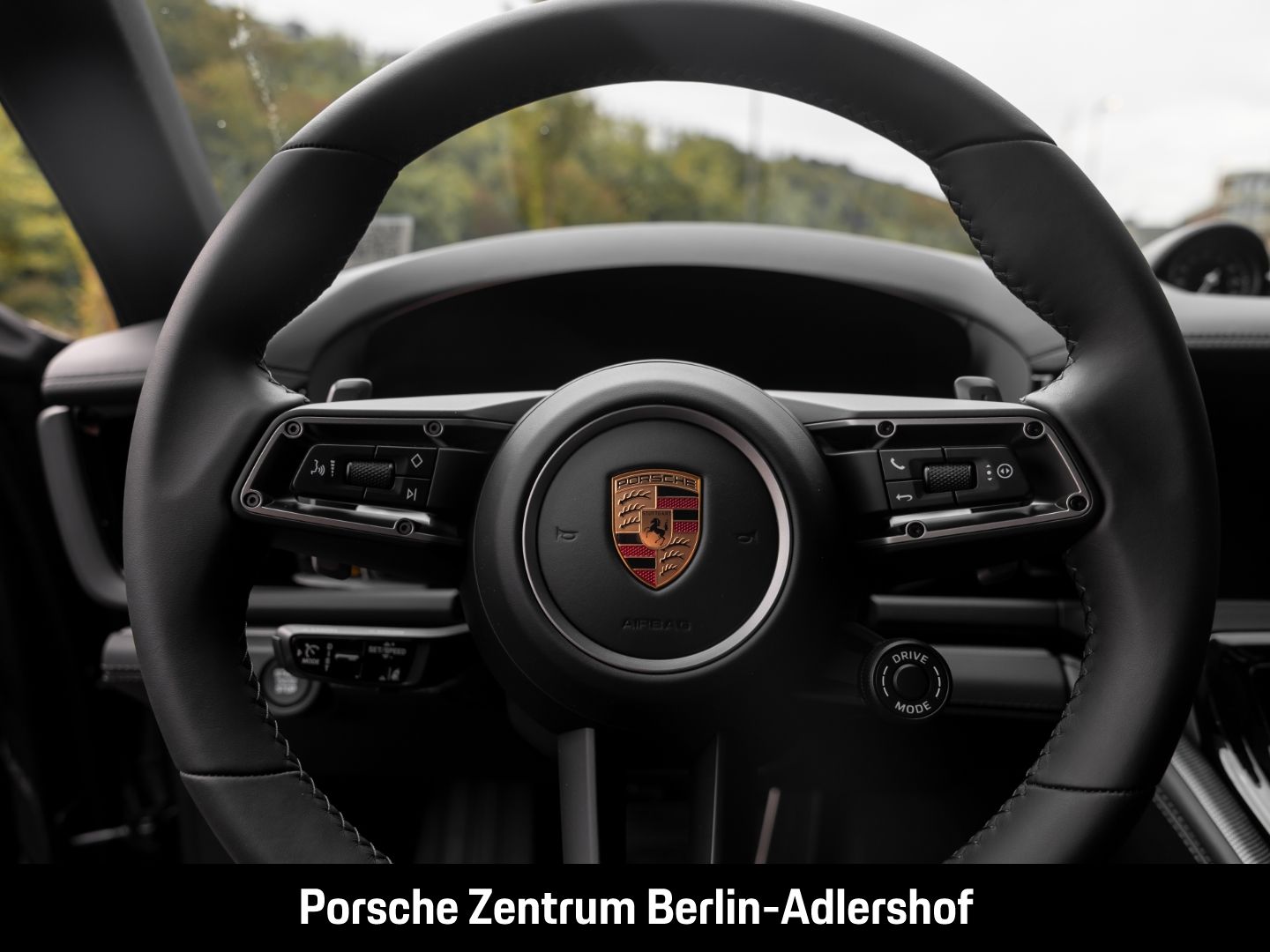 Porsche Panamera 4S E-Hybrid HA-Lenkung InnoDrive HUD