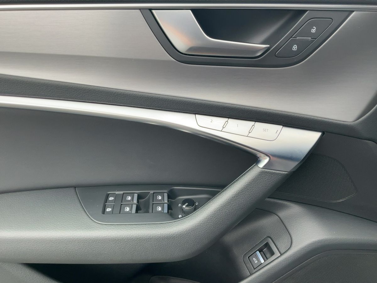 Audi A6 Avant 50 TDI QU S-LINE - Samsaru's Car Outlet