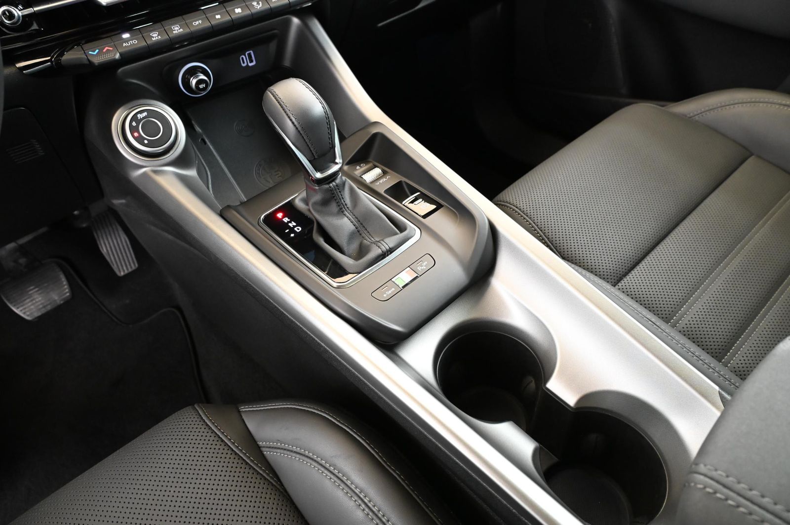 Alfa Romeo Tonale 1.3 PHEV 280 Q4 Ti LED/PANO/PREMIUM/18