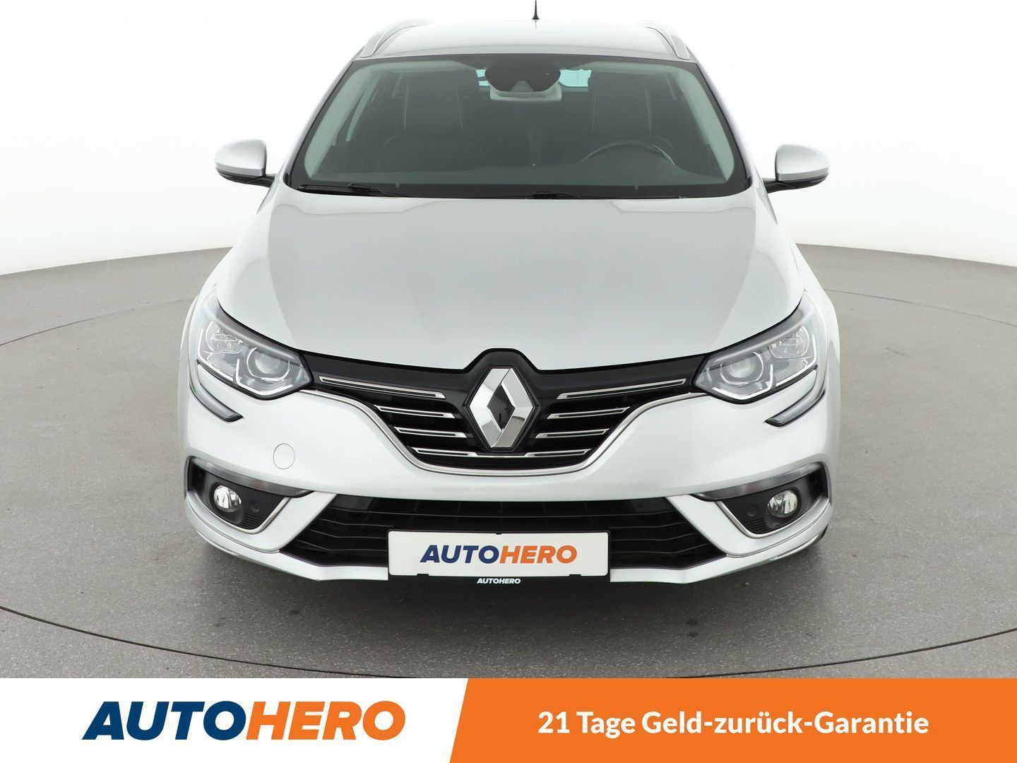 Renault Megane 1.5 Blue dCi BOSE-Edition - Samsaru's Car Outlet