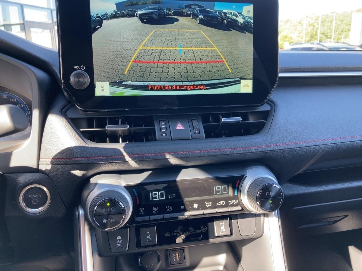 Toyota RAV 4 2.5 Plug-in Hybrid Teamplayer*LED+PDC+NAVI