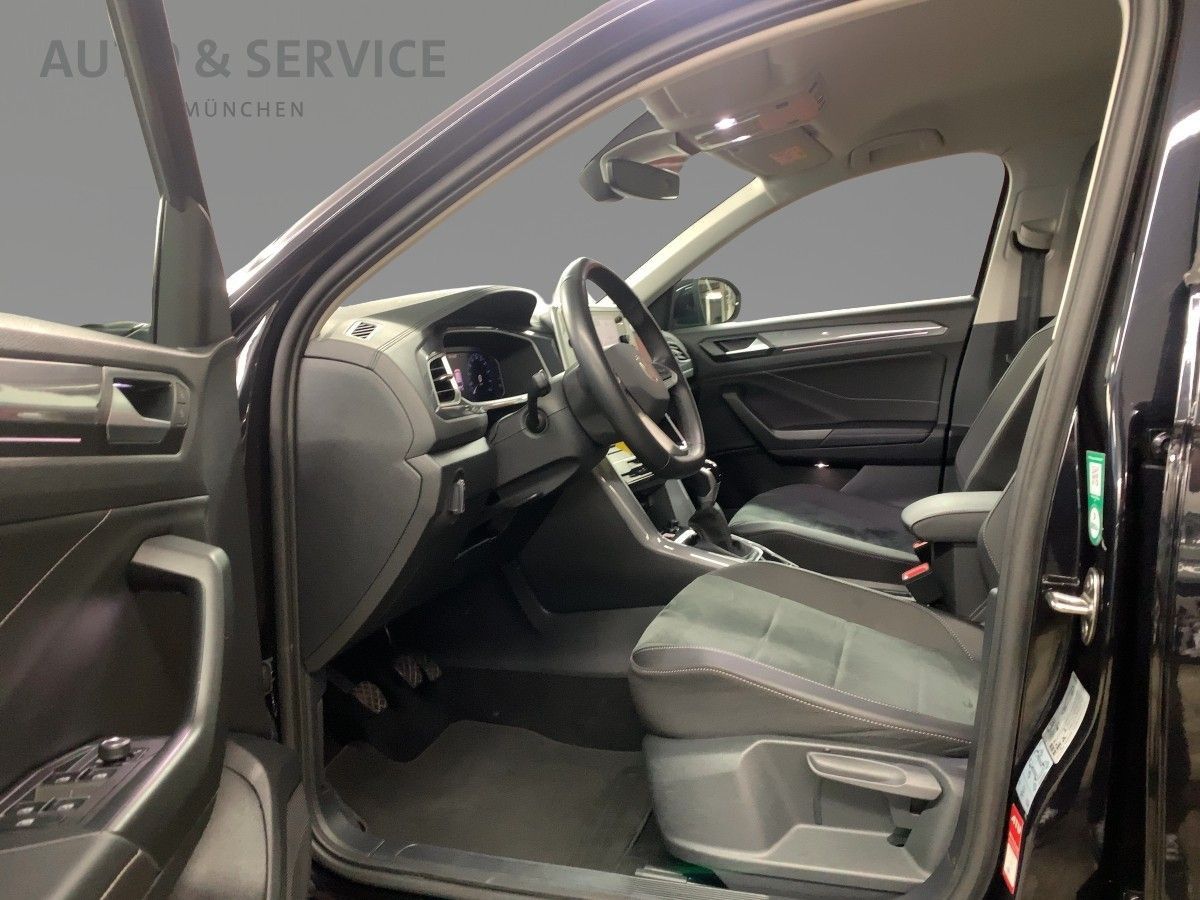 Volkswagen T-Roc 1.0 TSI Style - Samsaru's Car Outlet