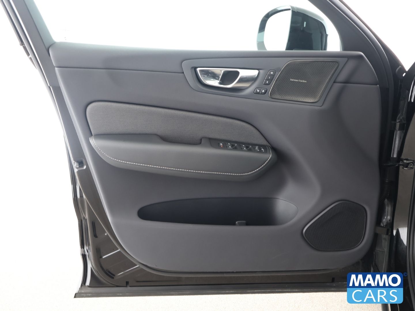 Volvo XC60 T6 AWD Ultra Black Edition ACC/AHK/PANO/360