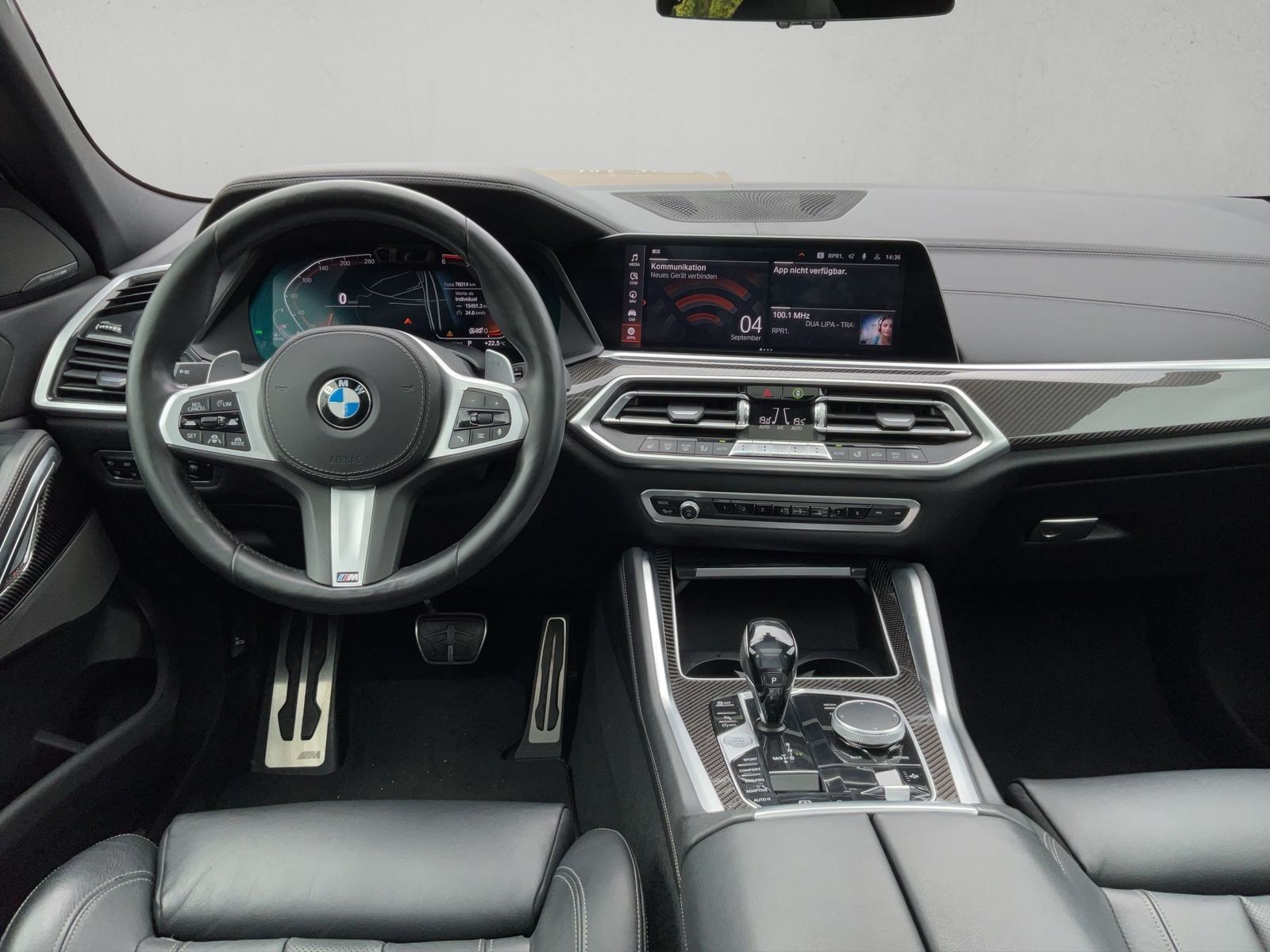 BMW X6 xDrive30d M SPORT PANO AHK HARMAN KARDON RÜCK