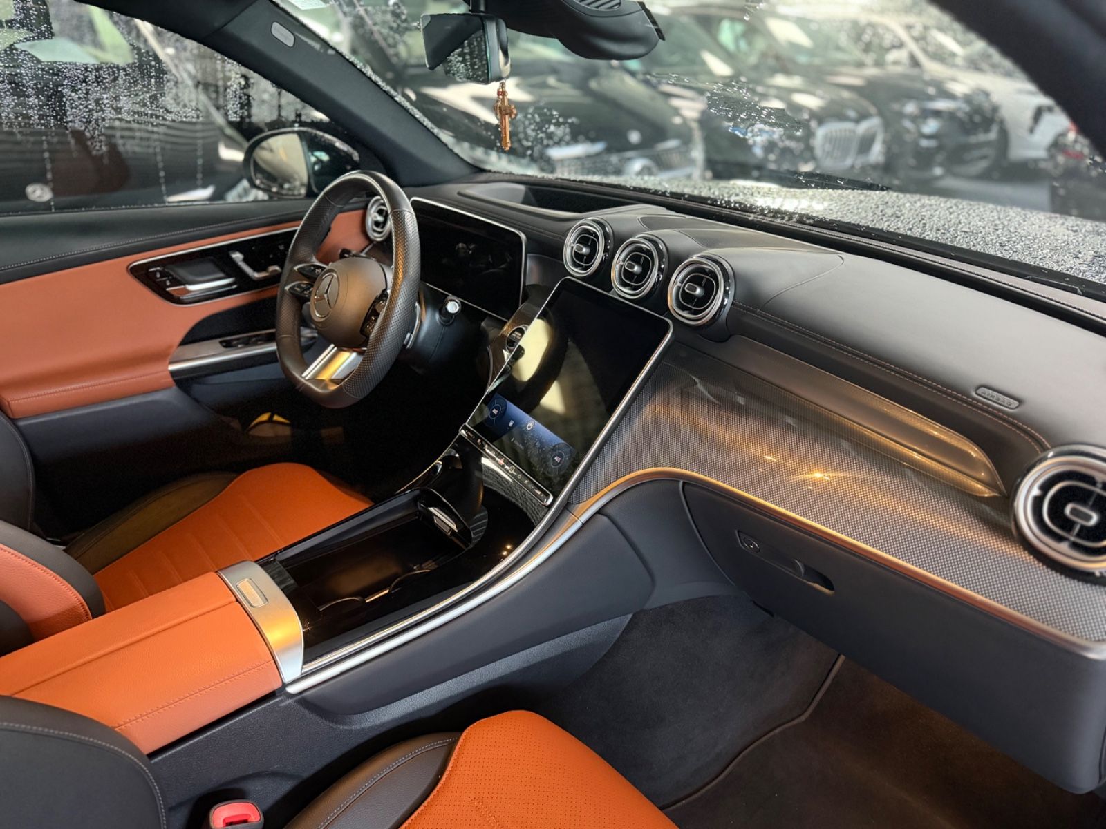 Mercedes-Benz GLC 300de 4M AMG Night-Pano -HUD-360K-Memory-20Z