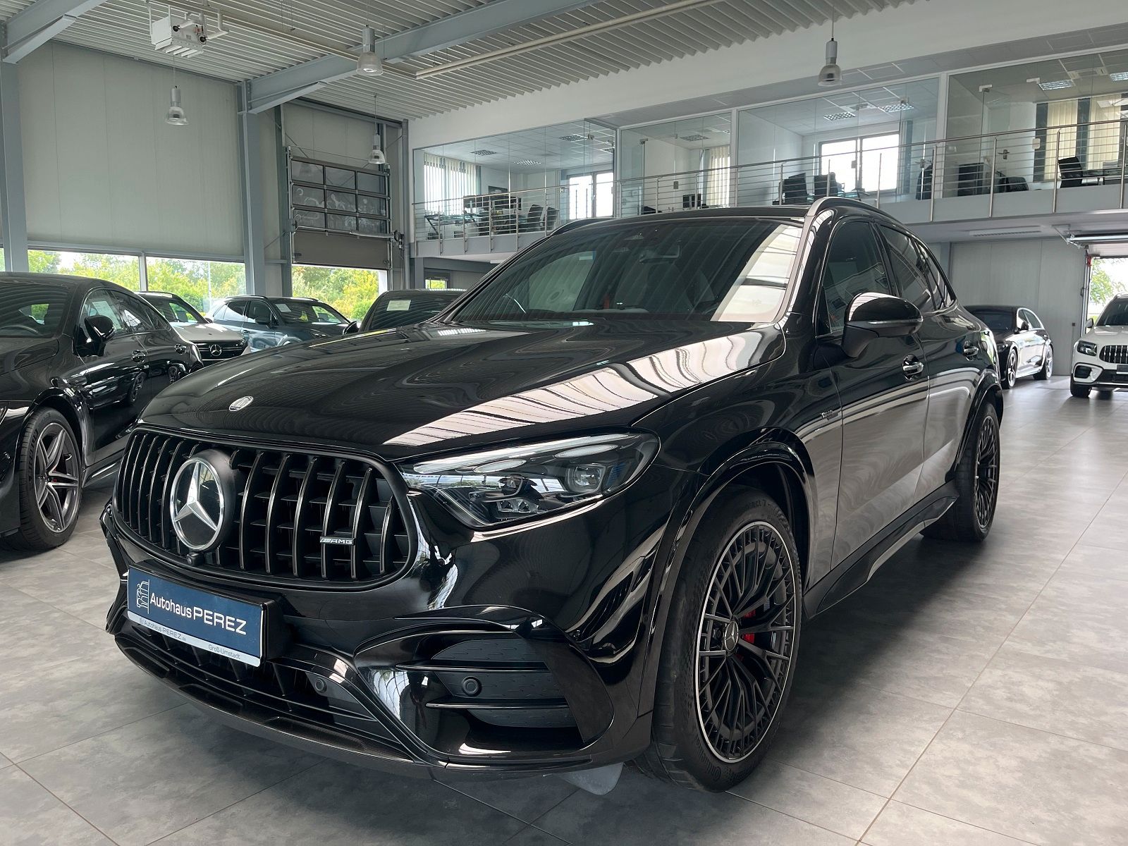 Mercedes-Benz GLC 43 AMG 4M Premium Plus - Samsaru's Car Outlet