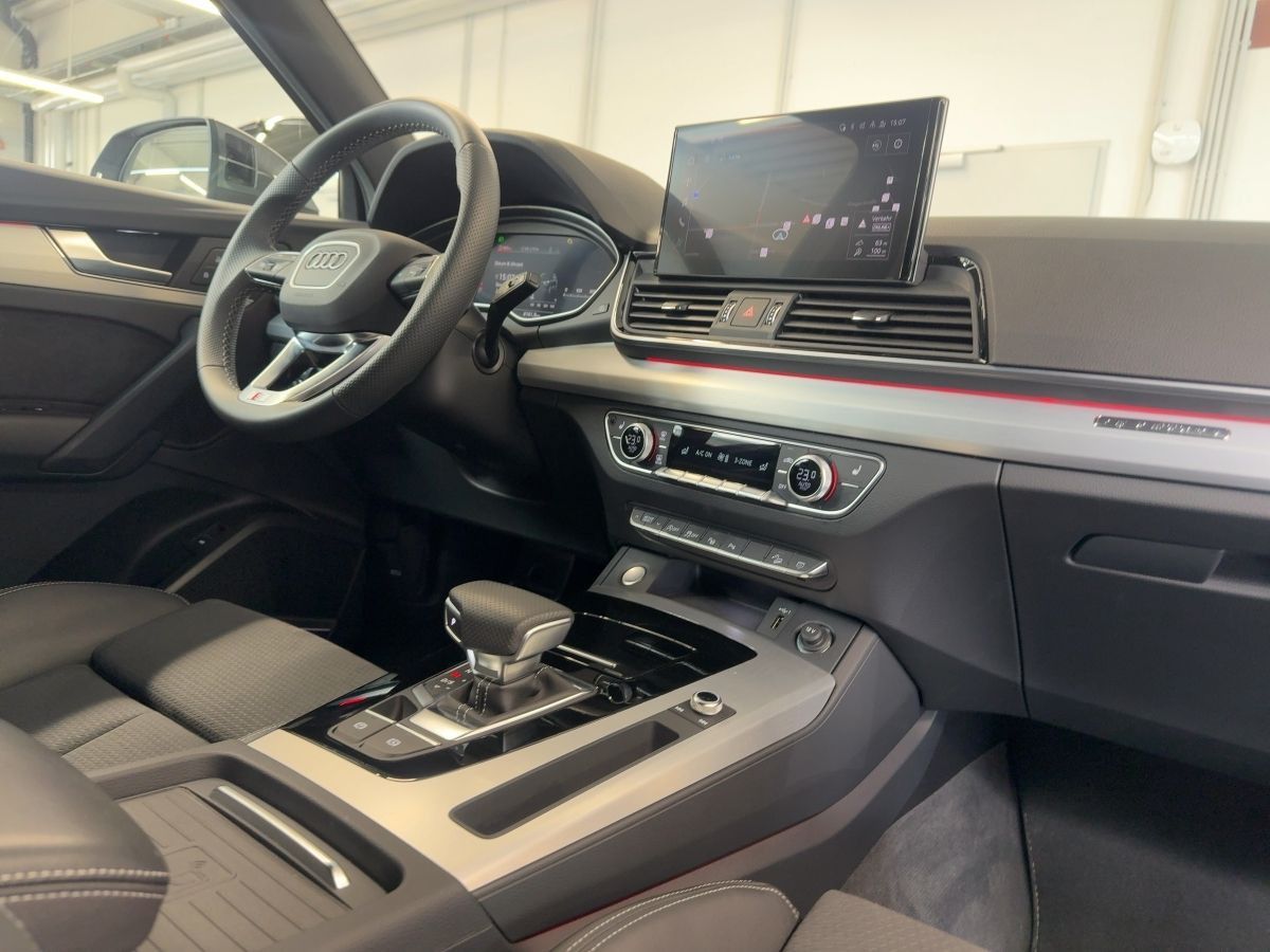 Audi Q5 Sportback S line 40 TDI quattro Matrix B&O Ka