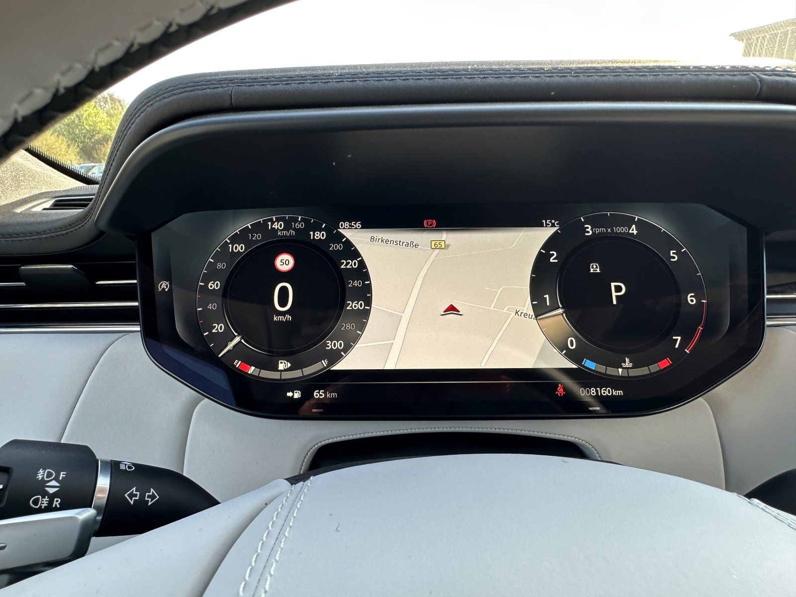 Range Rover Sport P530 4.4 V8 First Edition - Samsaru's Car Outlet