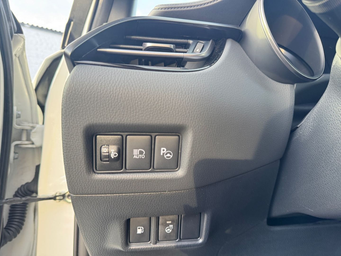 Toyota C-HR 1.8 Hybrid Team D *LED*ACC*CAM*Navi*AHK*
