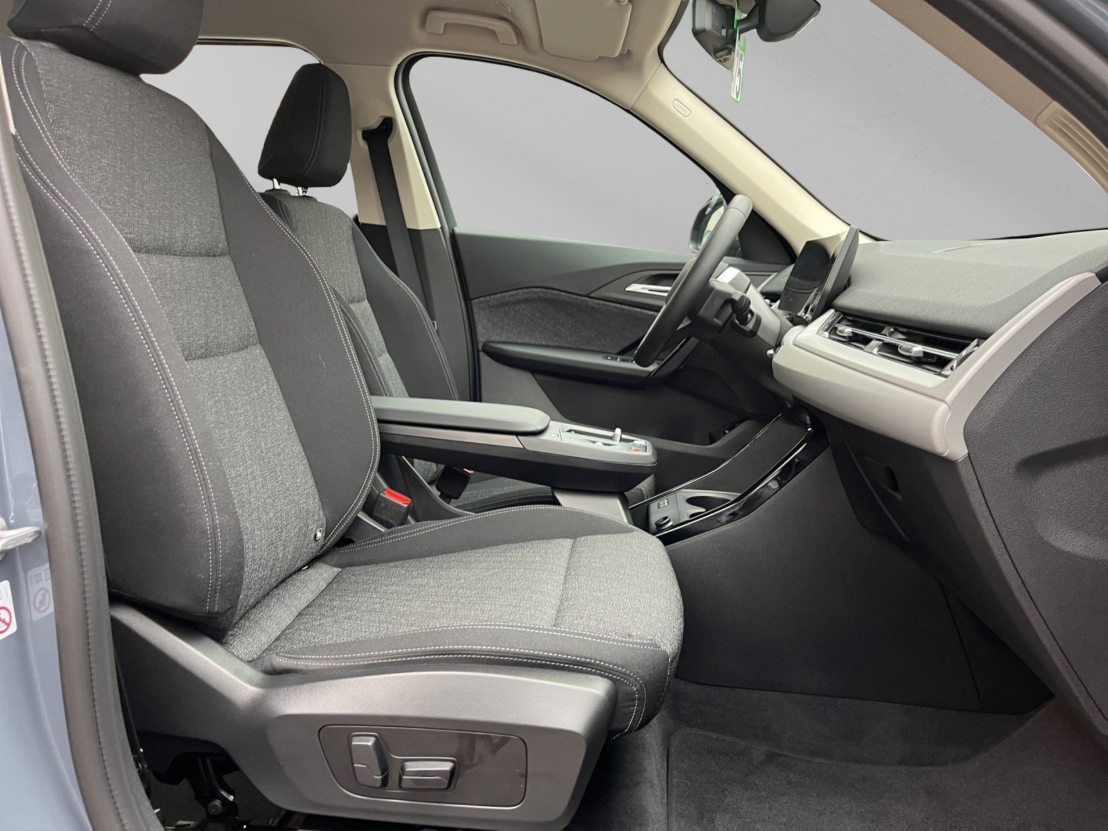 BMW X1 xDrive23i Aut. - Samsaru's Car Outlet