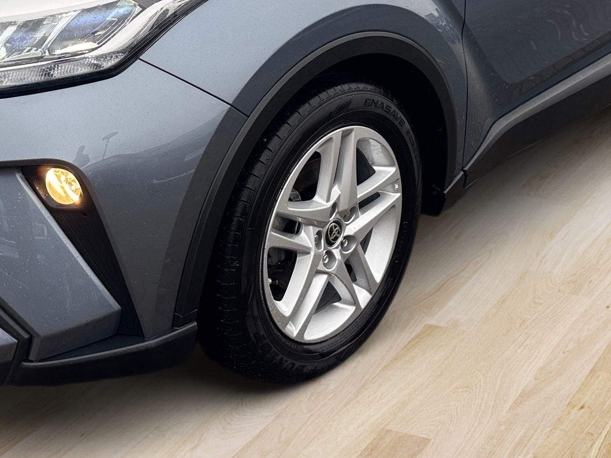 Toyota C-HR Hybrid 1.8 Automatik