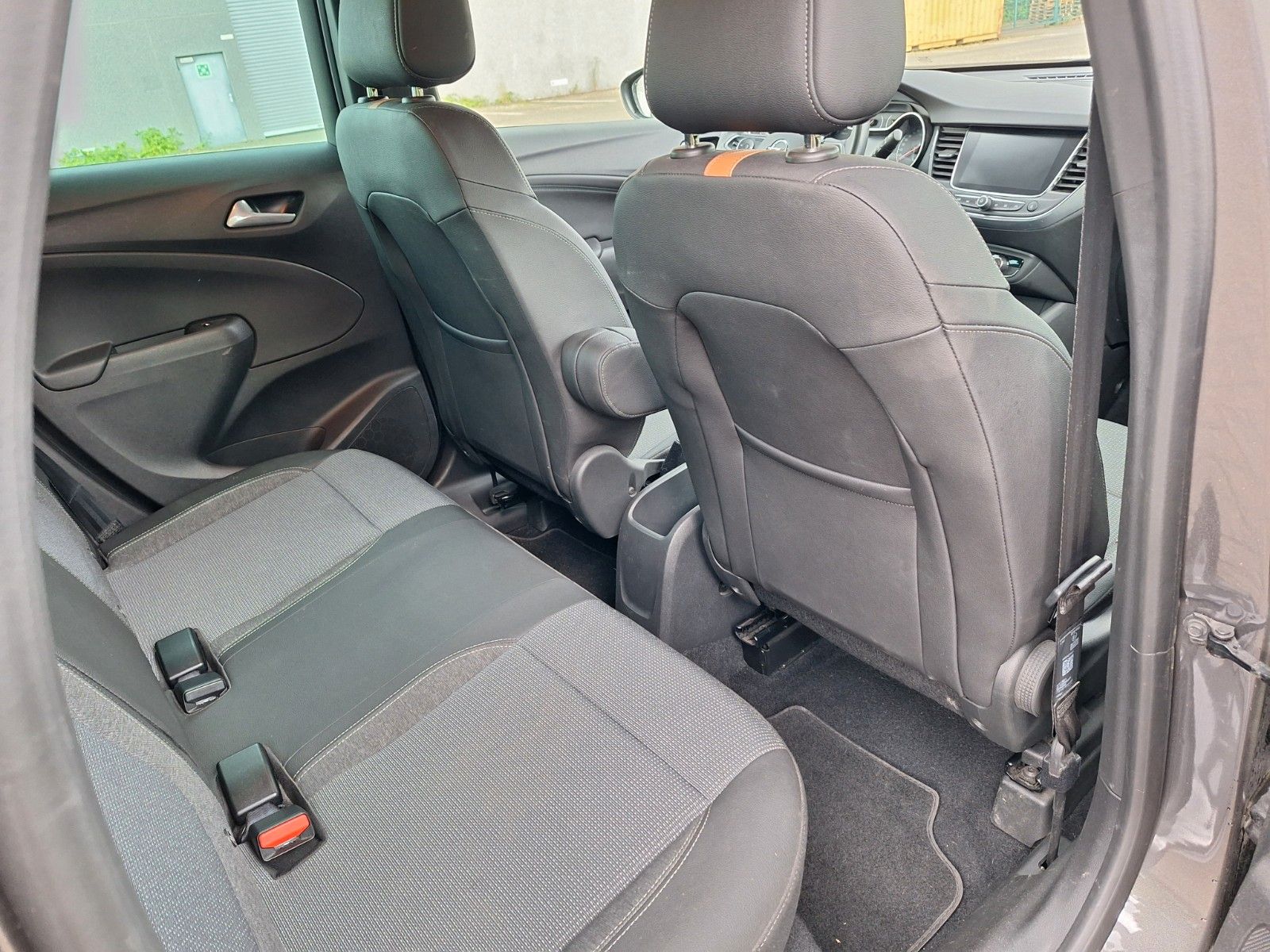 Opel Crossland (X) 1.2 Elegance - Samsaru's Car Outlet