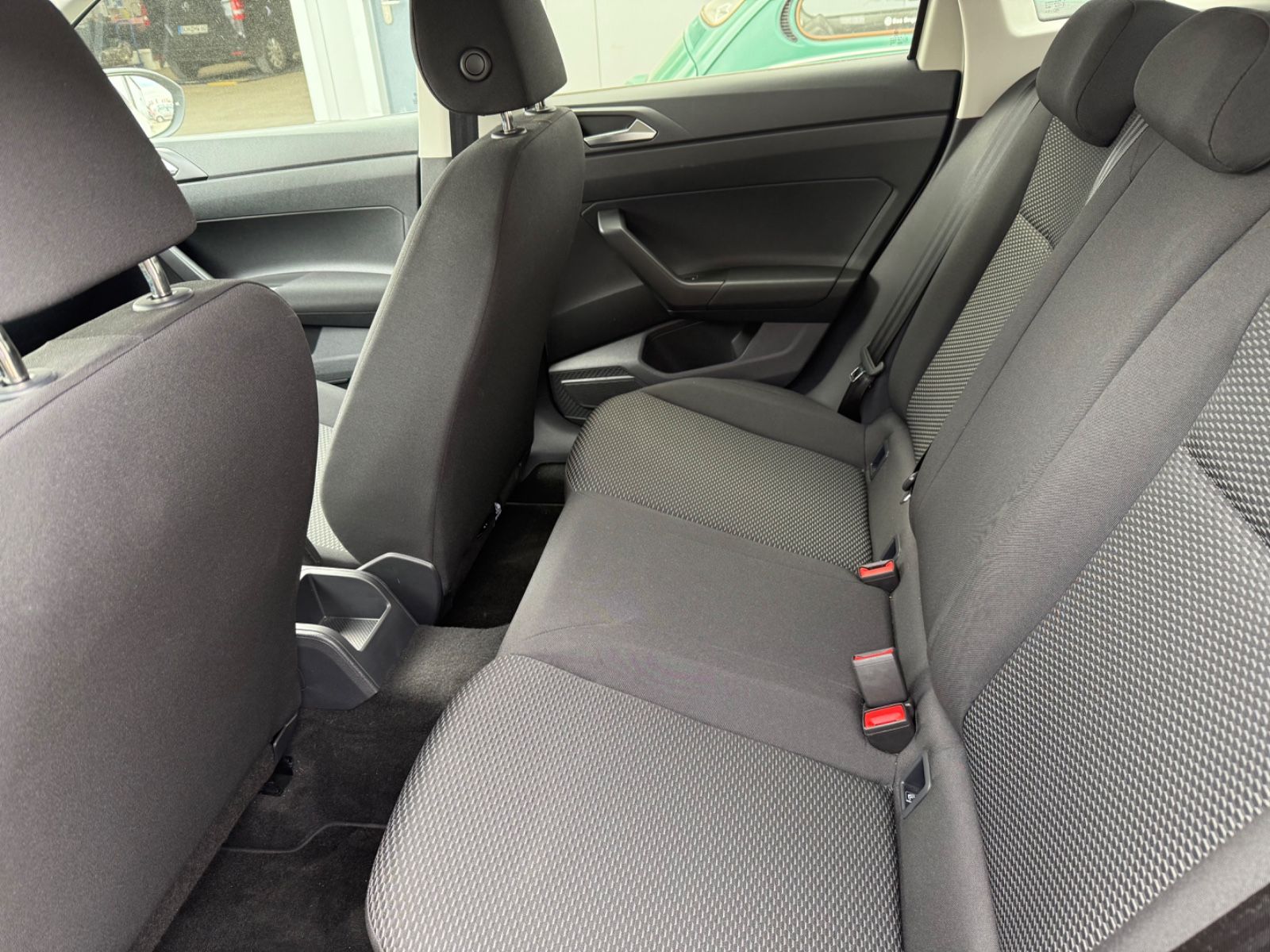 Volkswagen Taigo Basis - Samsaru's Car Outlet