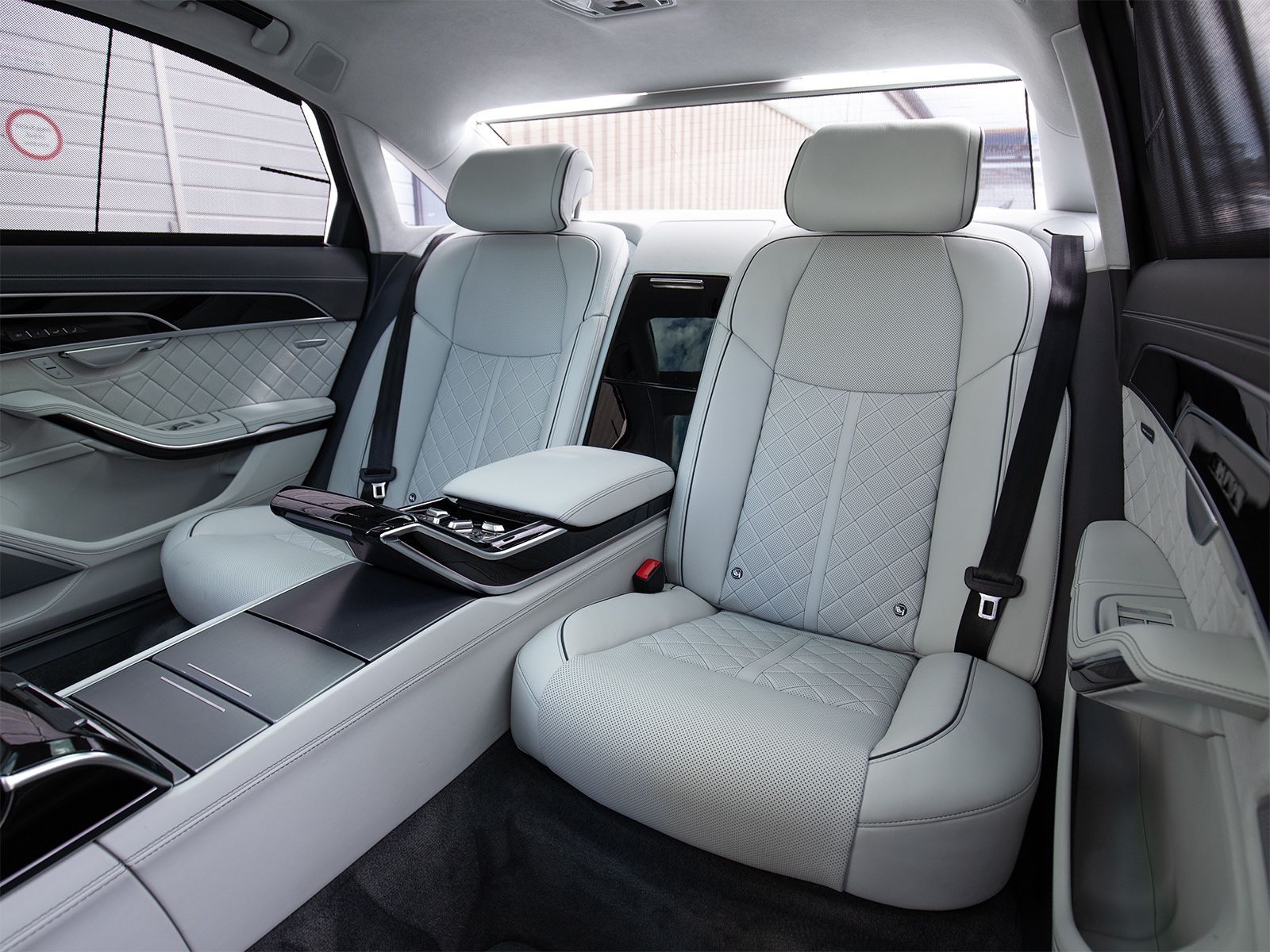 Audi A8 S-Line - Samsaru's Car Outlet