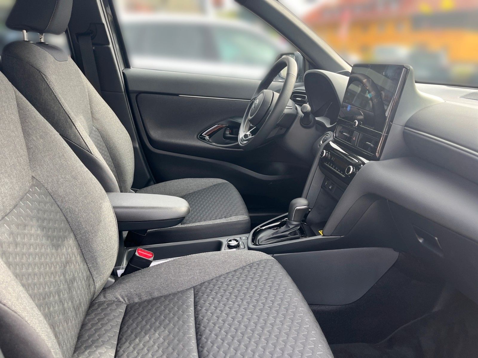 Toyota Yaris Cross Teampl. Hyb. *AWD* *SAFETY* *WINTER*