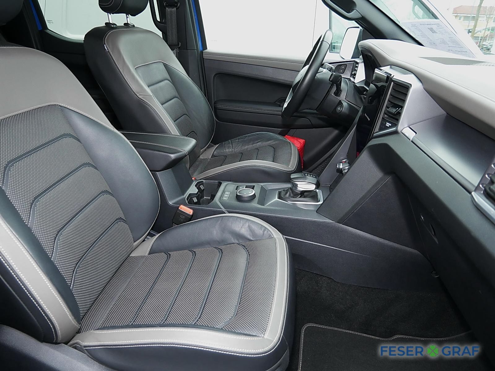 Volkswagen Amarok Aventura 3.0 TDI - Samsaru's Car Outlet