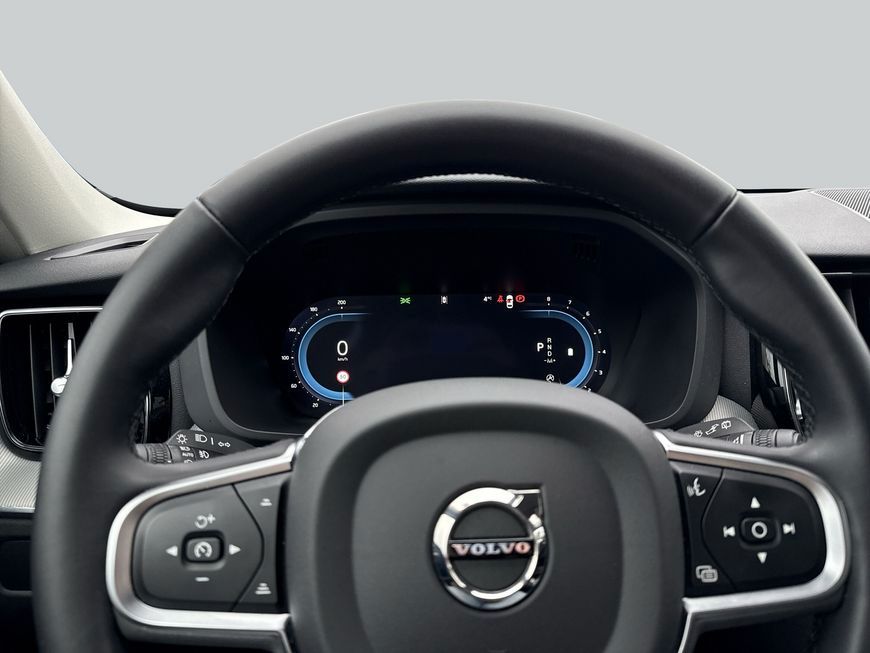 Volvo XC60 B5 B AWD Core