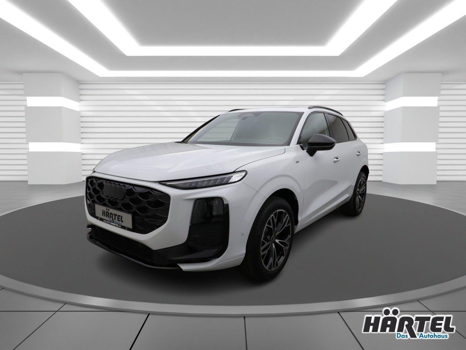 Audi Q3 S-LINE 35 TFSI S TRONIC (+ACC-RADAR+LEDER)