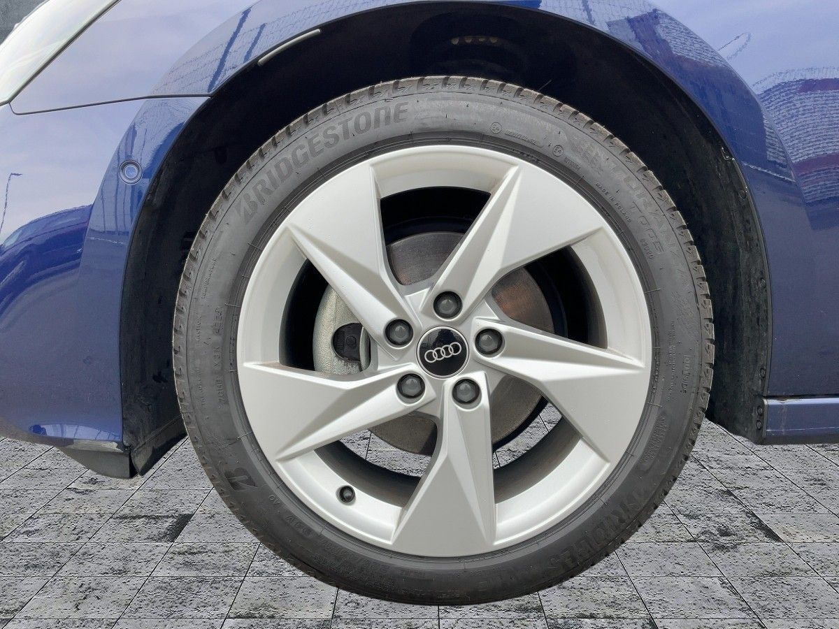 Audi A3 Sportback 35 TFSI S-TR ADVANCED - Samsaru's Car Outlet