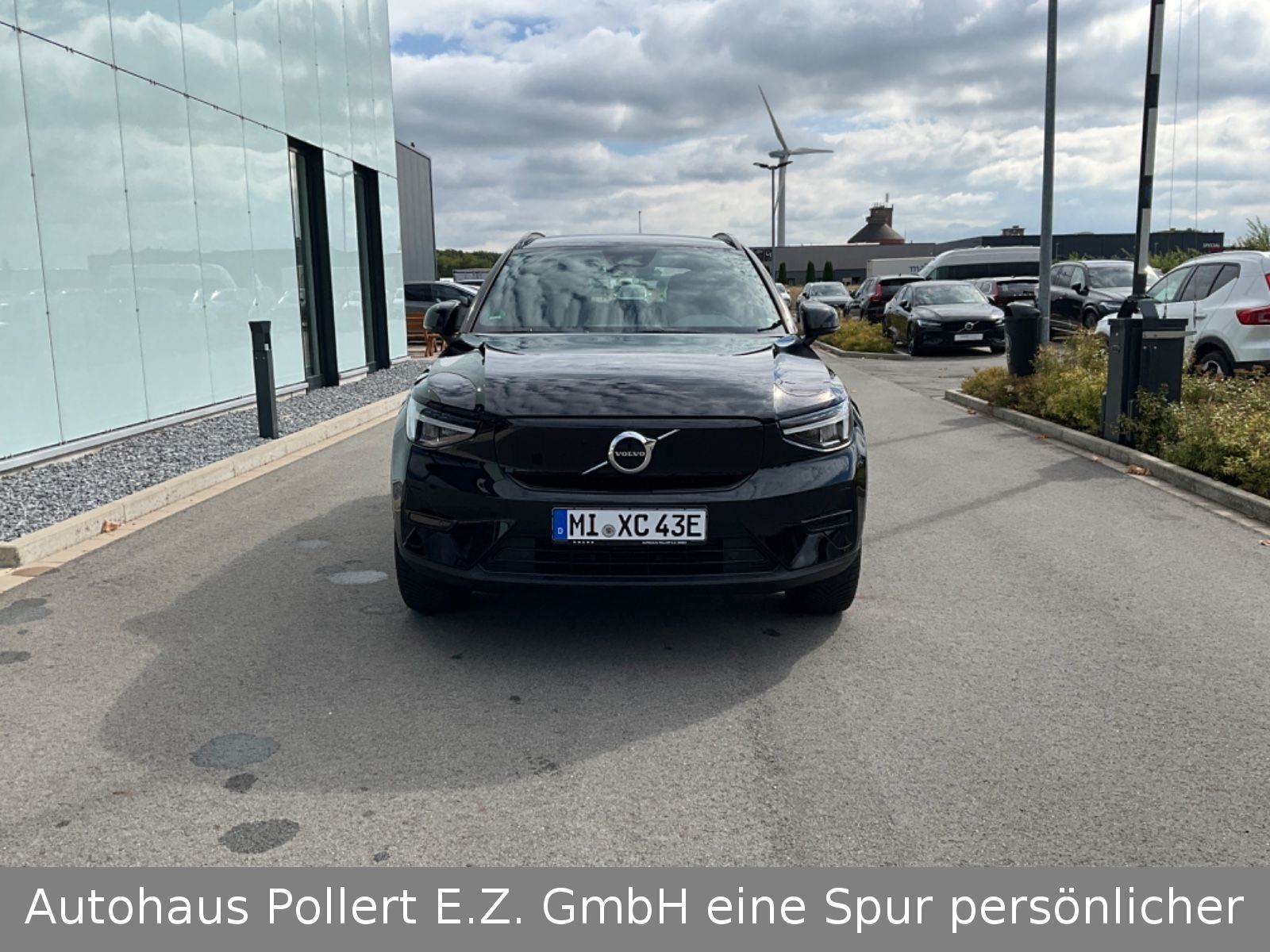 Volvo XC40 Pure Electric Plus