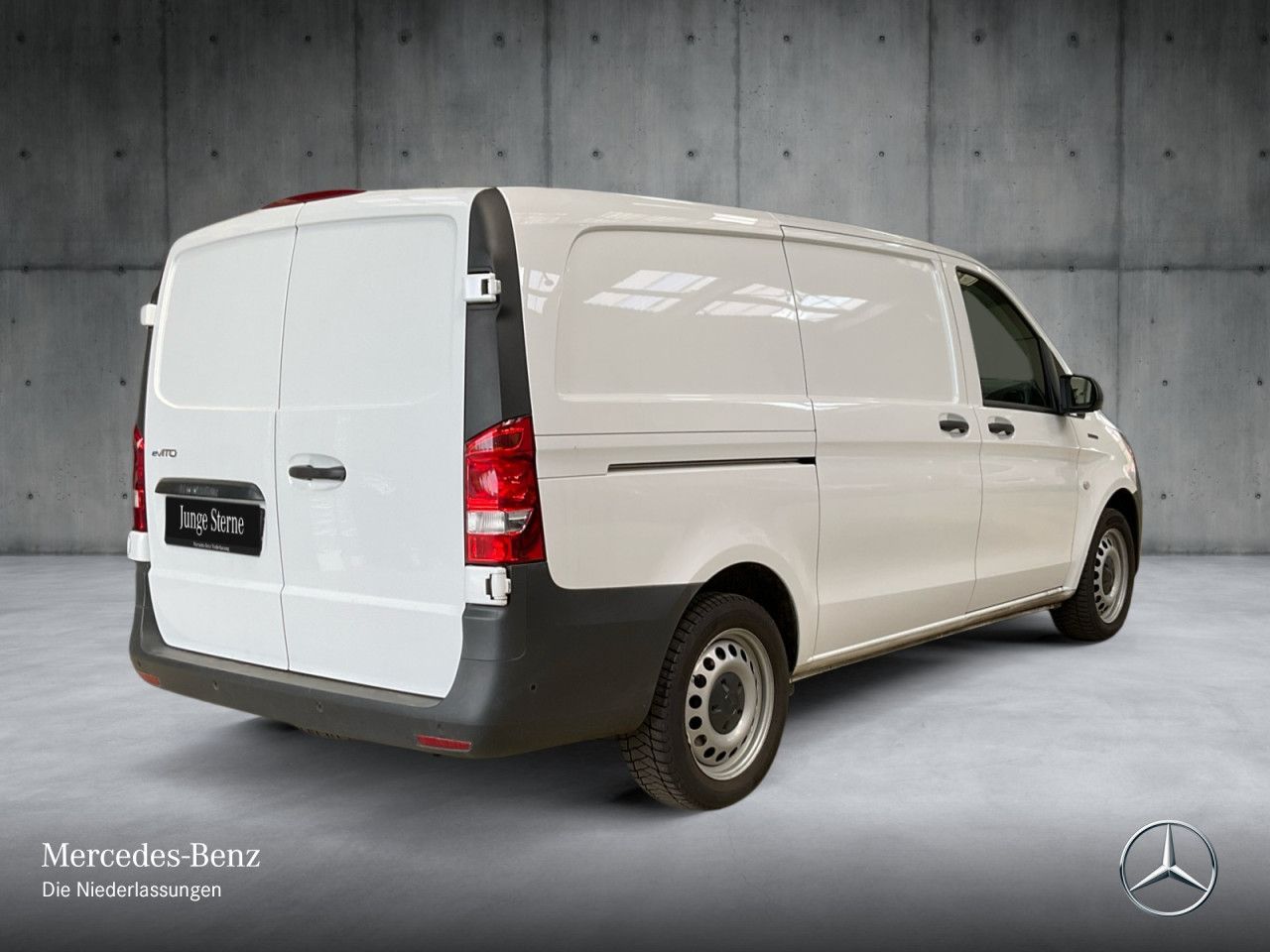 Mercedes-Benz Vito eVito 111 KA Lang - Samsaru's Car Outlet