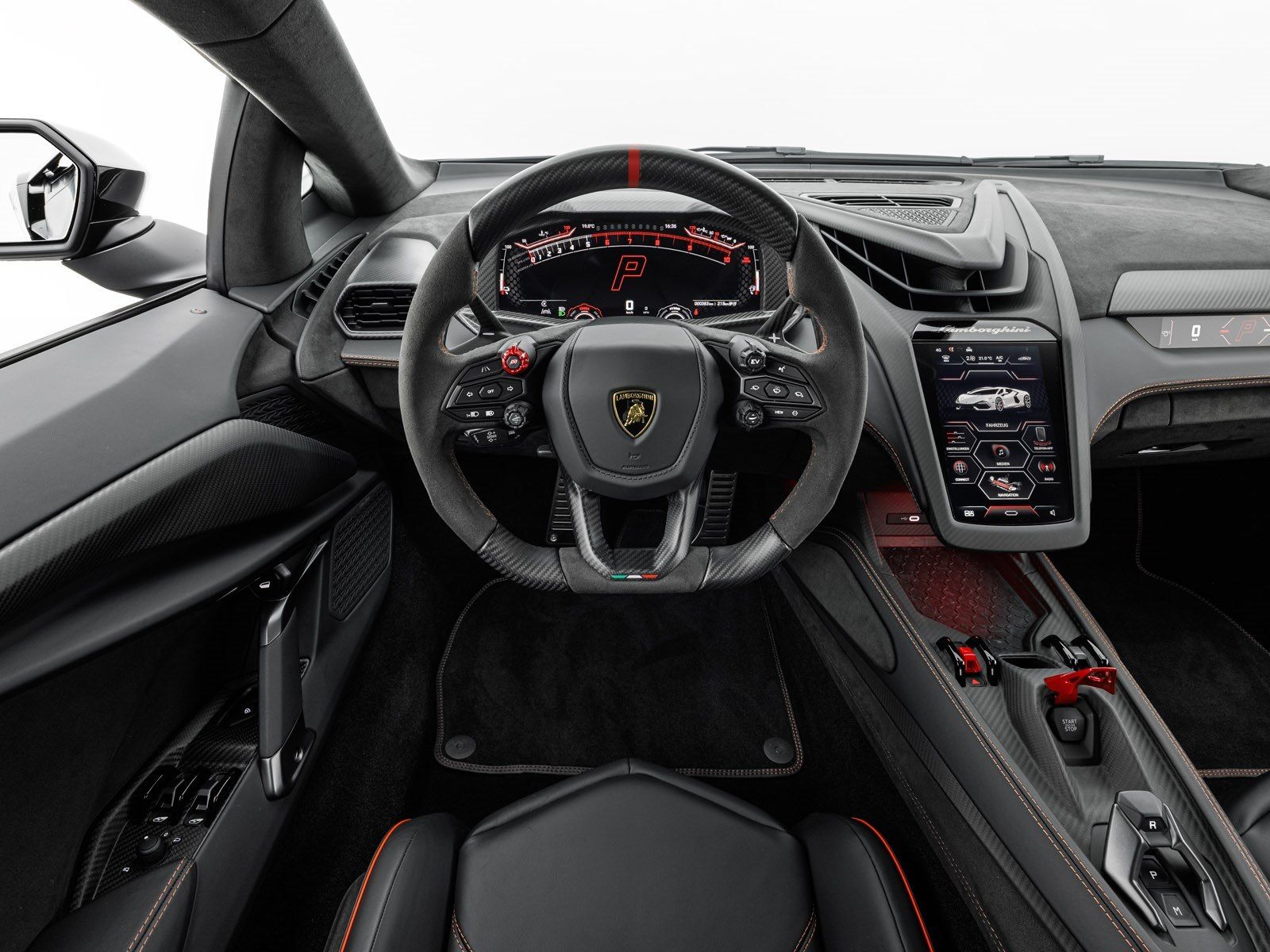 Lamborghini Revuelto