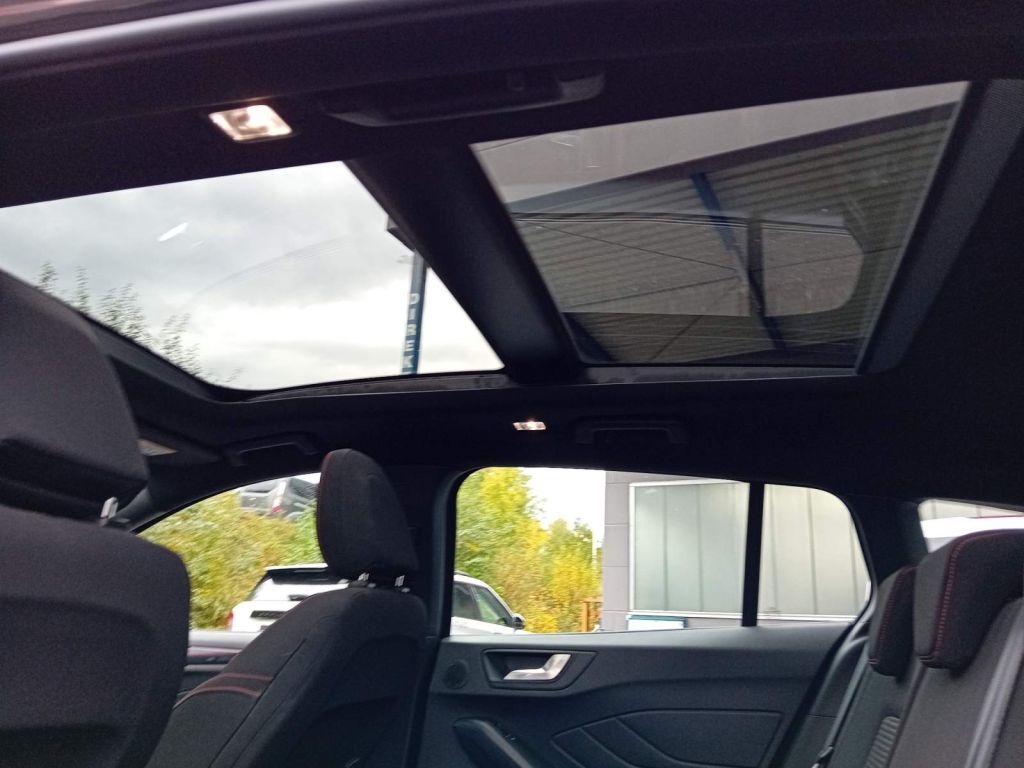 Ford Focus Turnier 1.5 EcoBlue Aut. ST-LINE *+++*