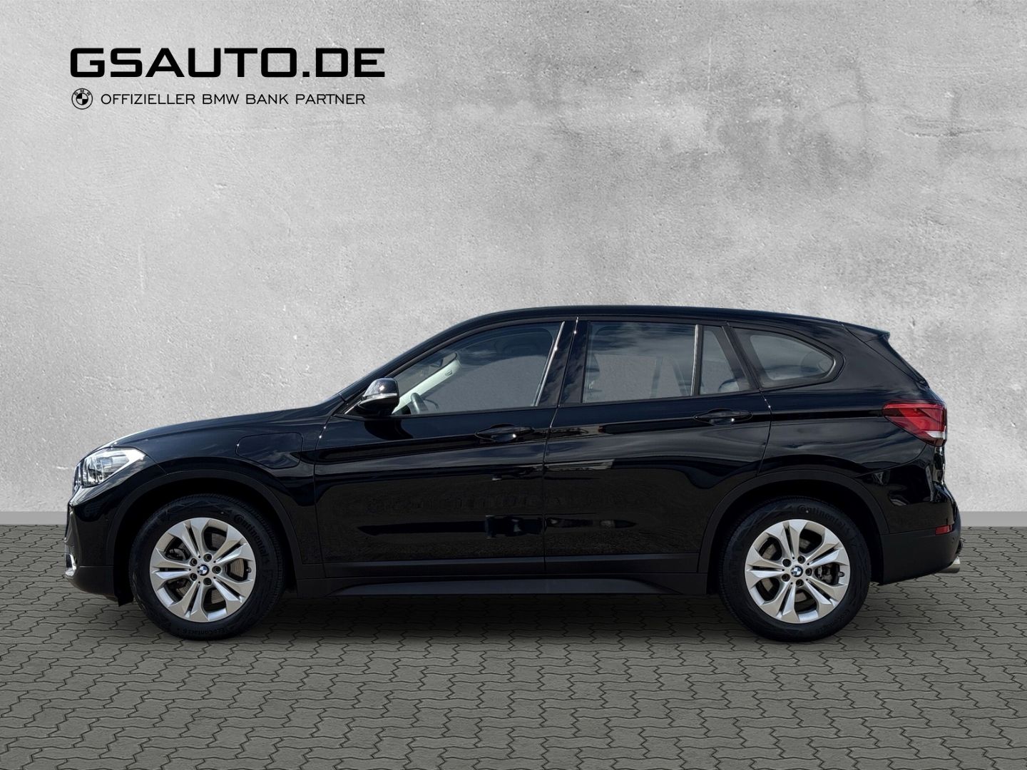 BMW X1 xDrive 25 e Advantage - Samsaru's Car Outlet