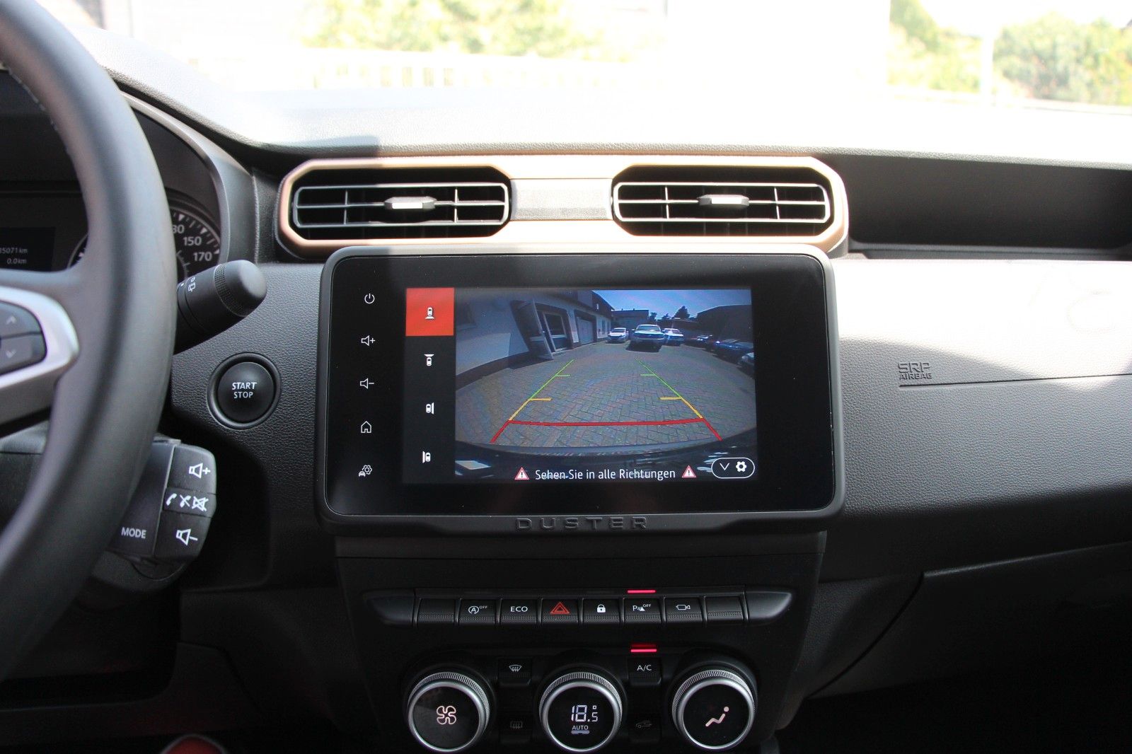 Dacia Duster TCe 150 EDC Extreme - Samsaru's Car Outlet